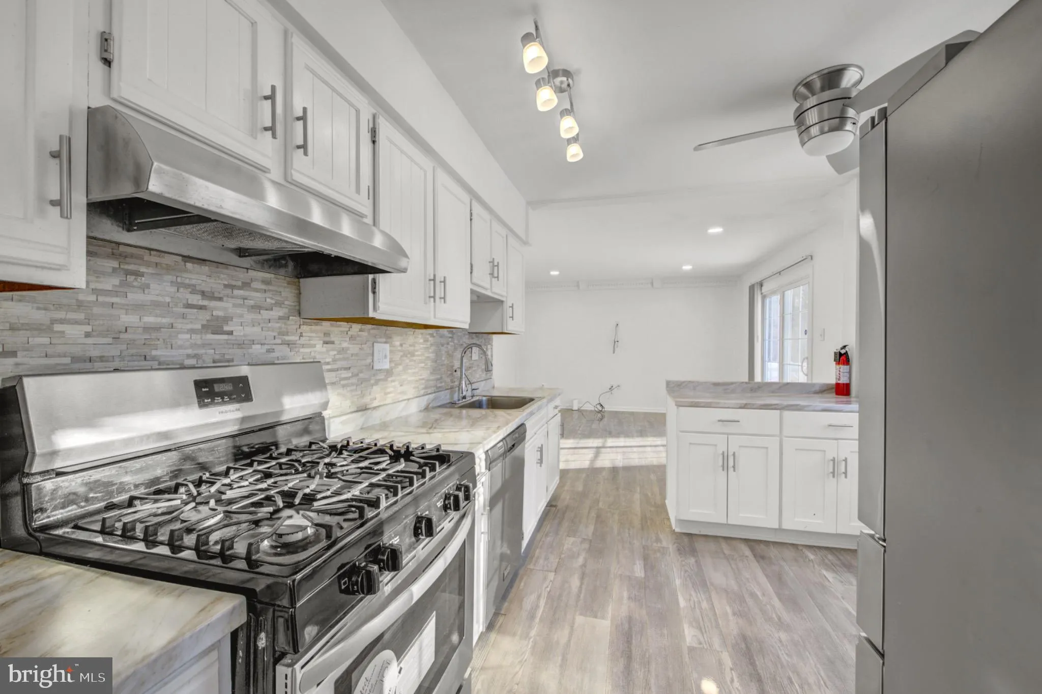 Sicklerville, New Jersey 08081, United States, 3 Bedrooms Bedrooms, ,3 BathroomsBathrooms,Residential,Active,256755