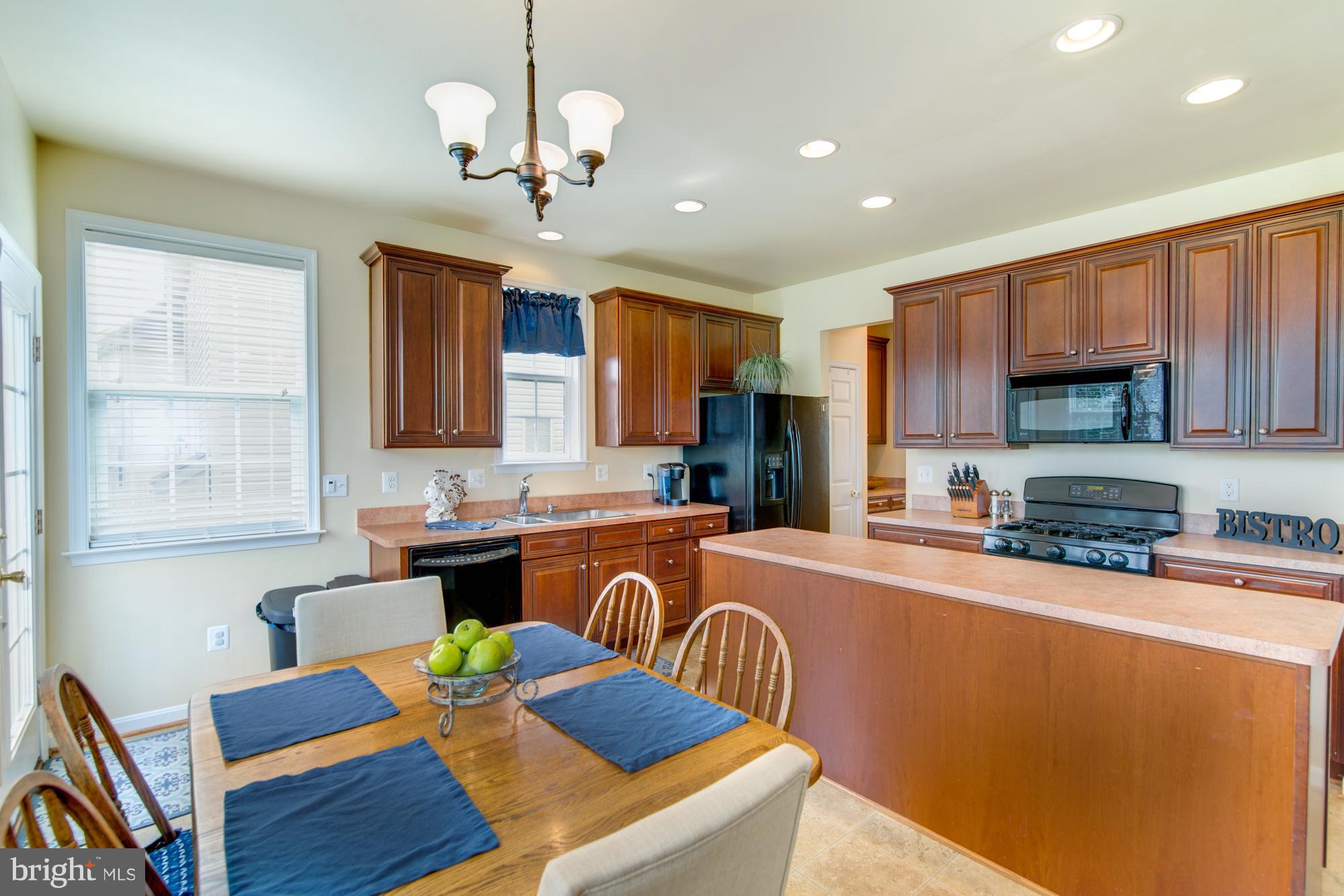 MEADOWS AT MORRIS FARM - Residential
