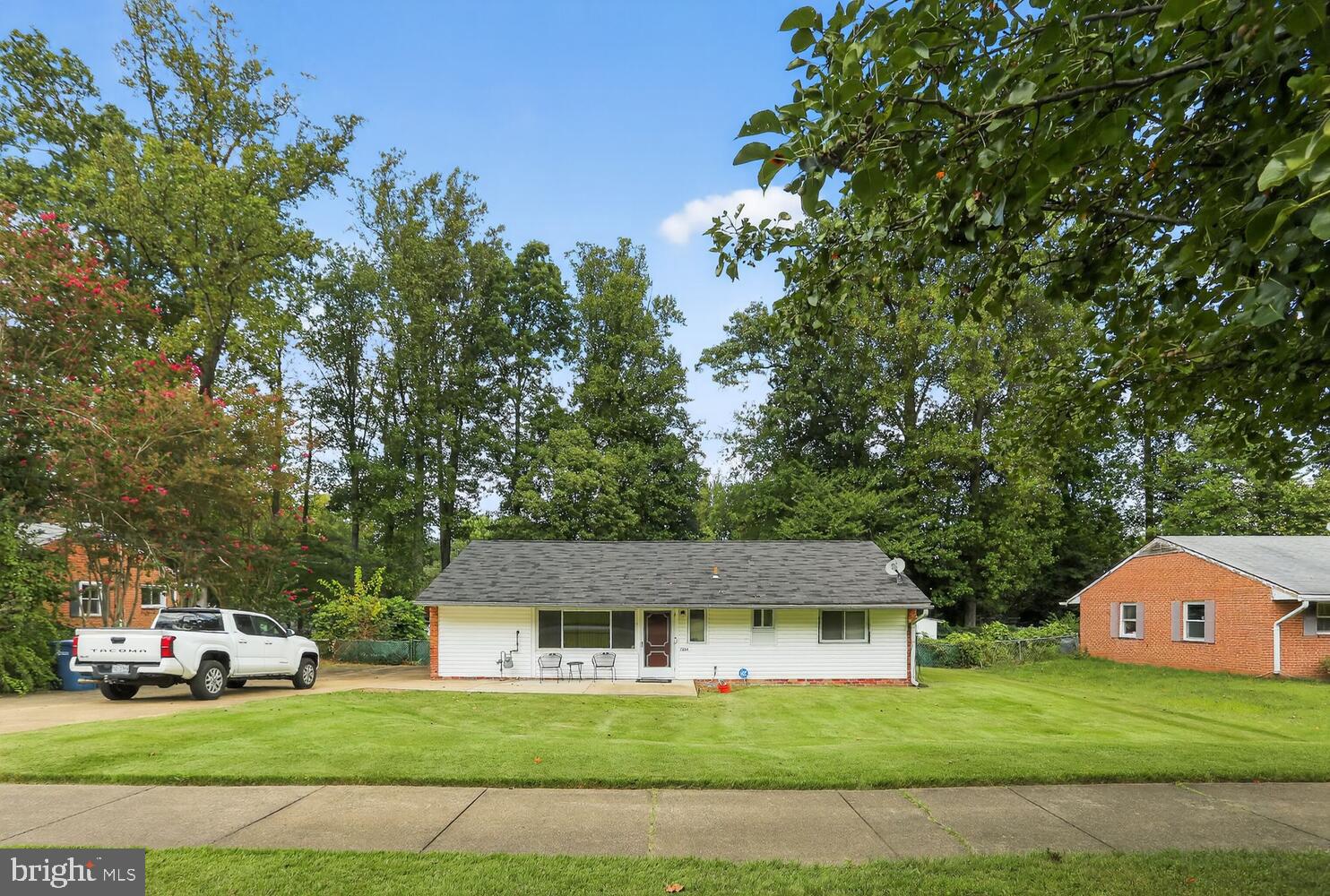 NORTH SPRINGFIELD - Residential