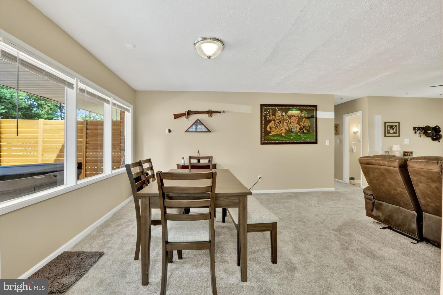 NORTH SPRINGFIELD - Residential