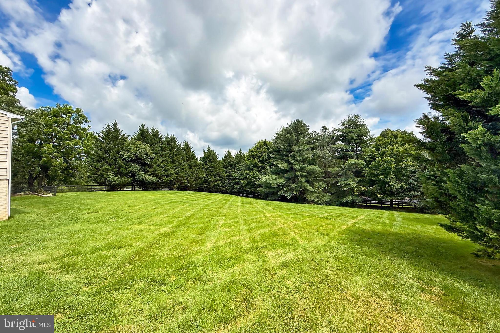 JAMISONS FARM - Residential