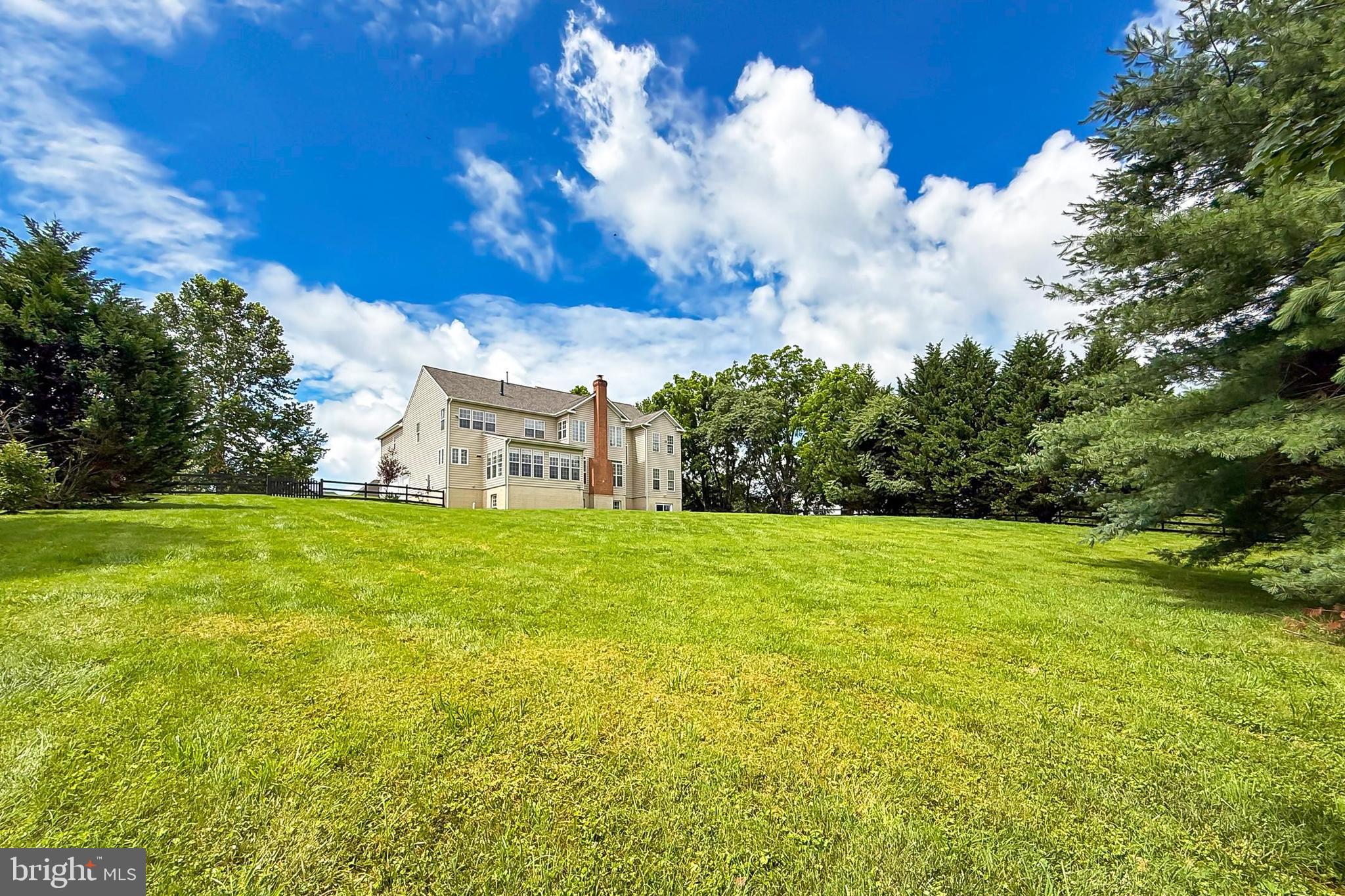 JAMISONS FARM - Residential