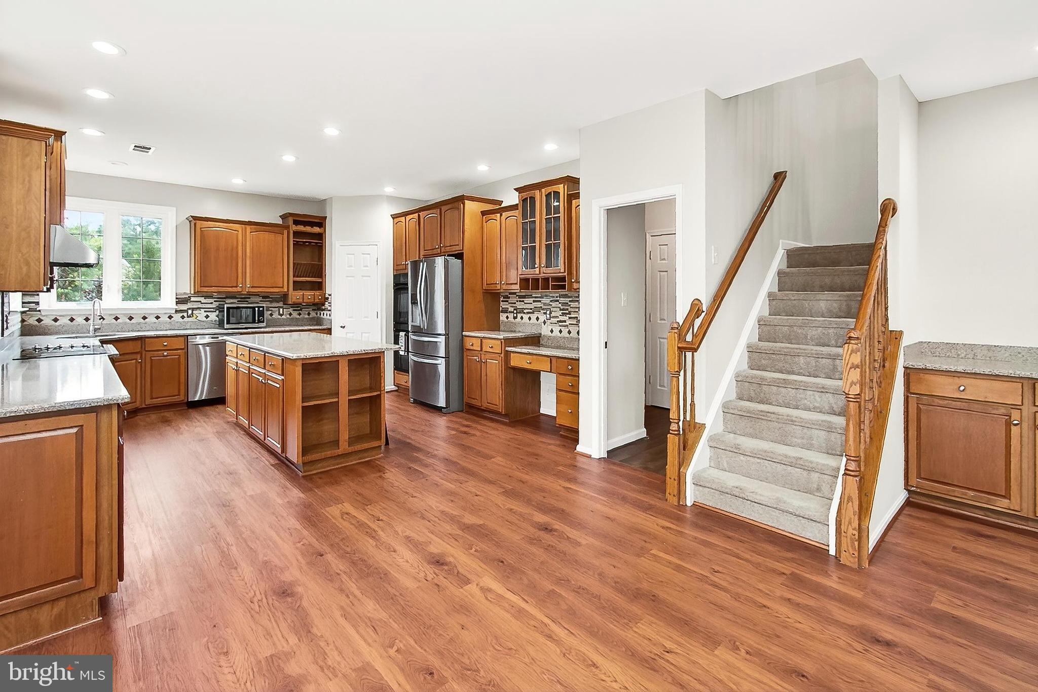 JAMISONS FARM - Residential