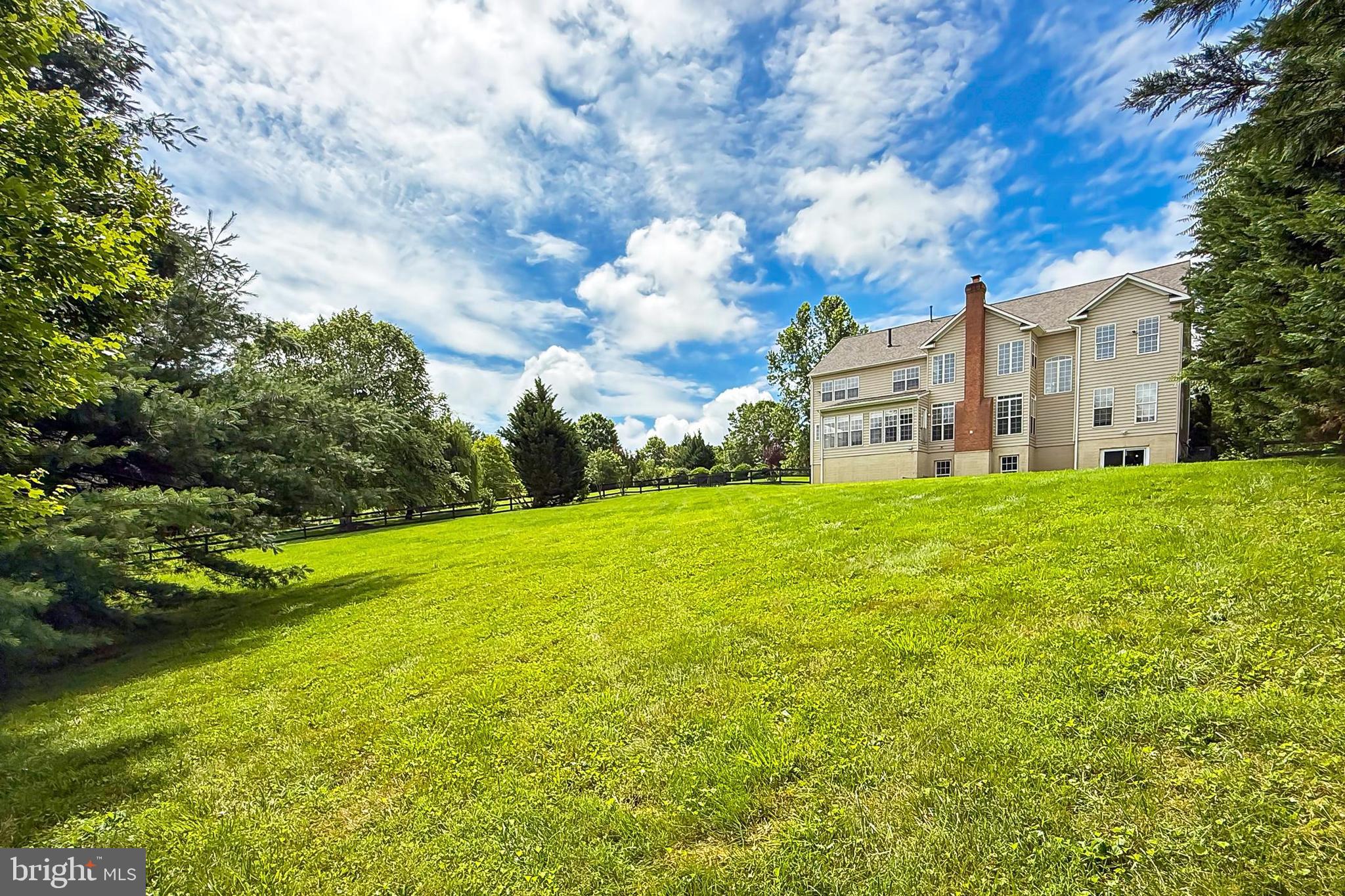 JAMISONS FARM - Residential