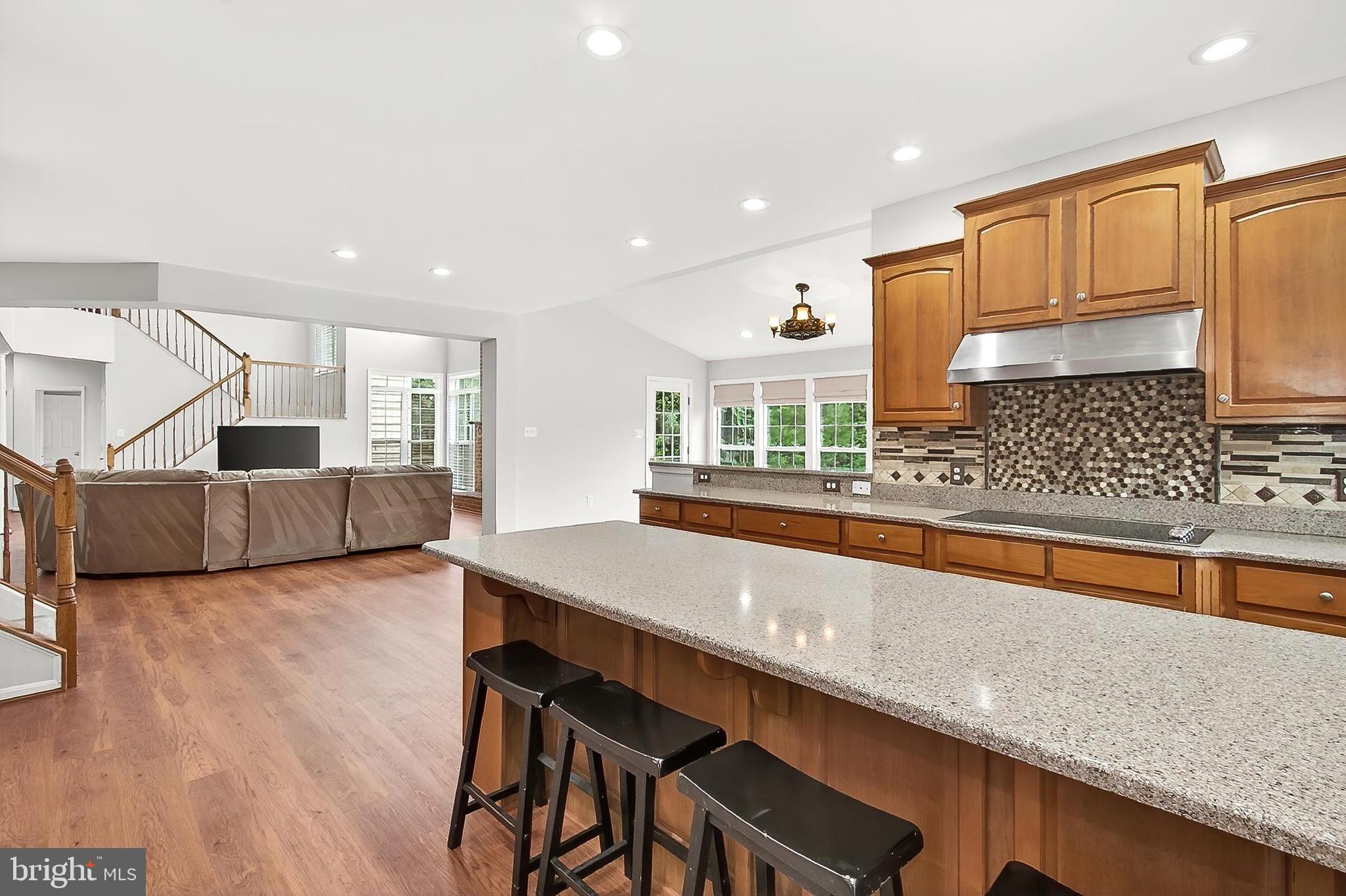 JAMISONS FARM - Residential