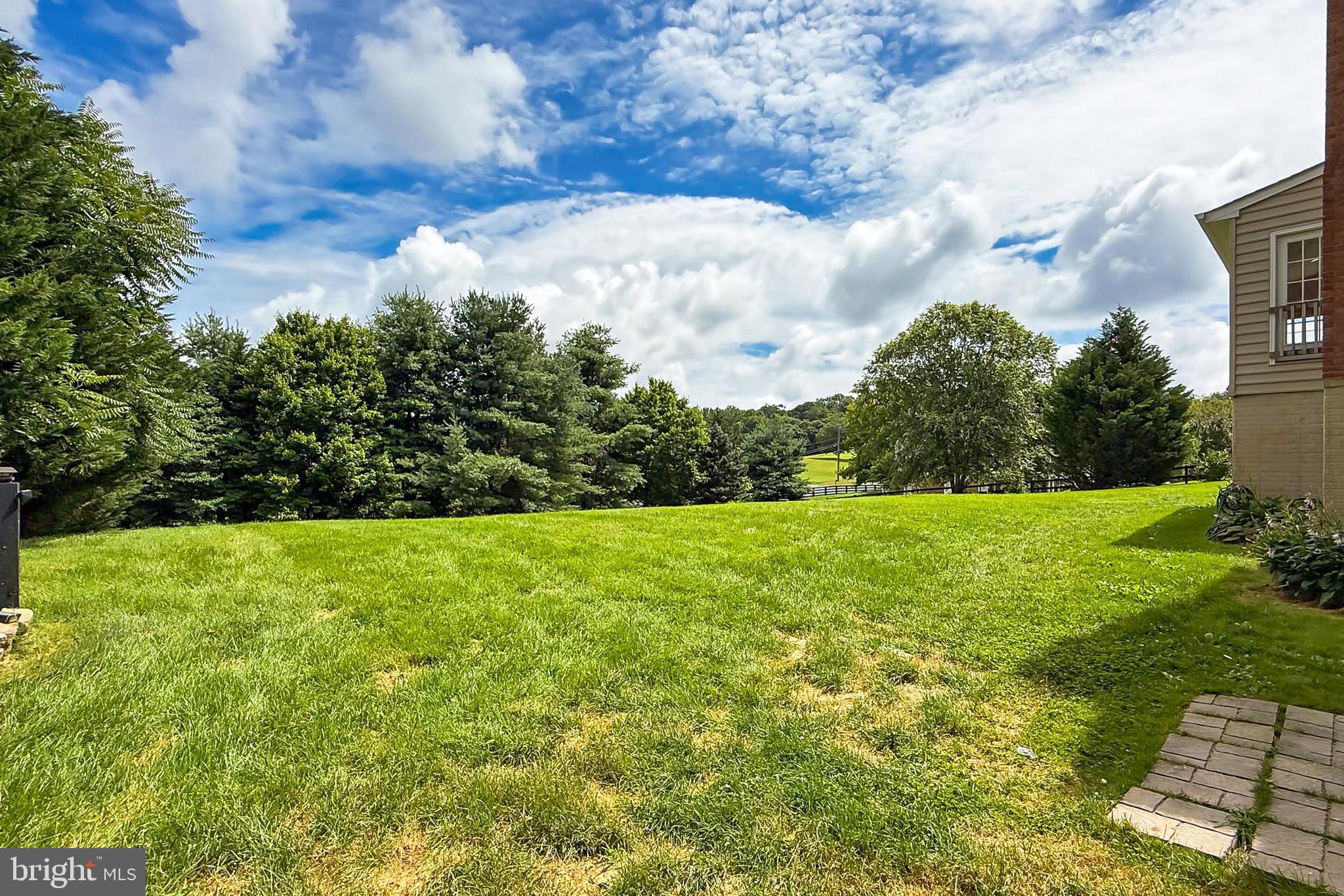 JAMISONS FARM - Residential