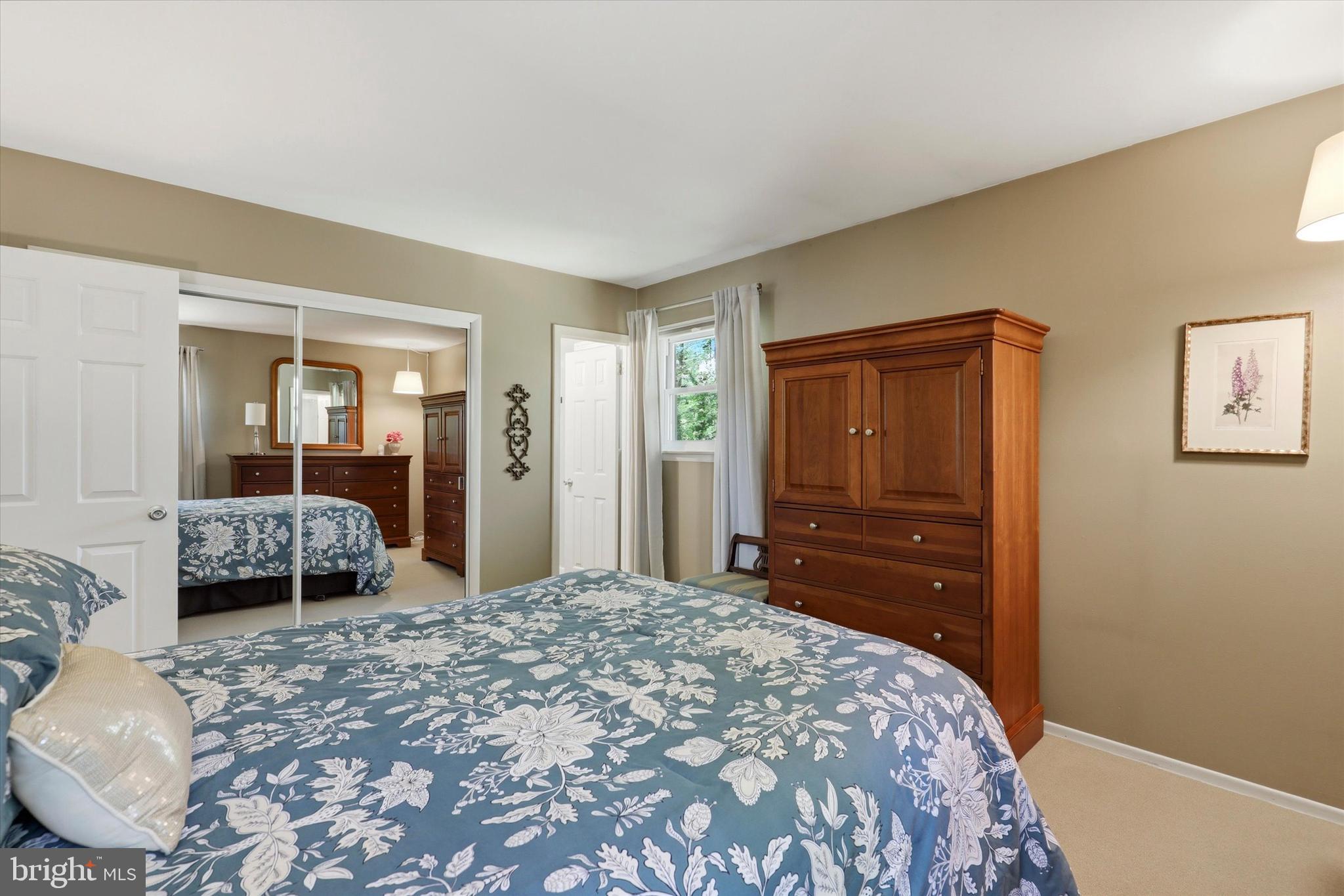 WILLOW MANOR - Residential