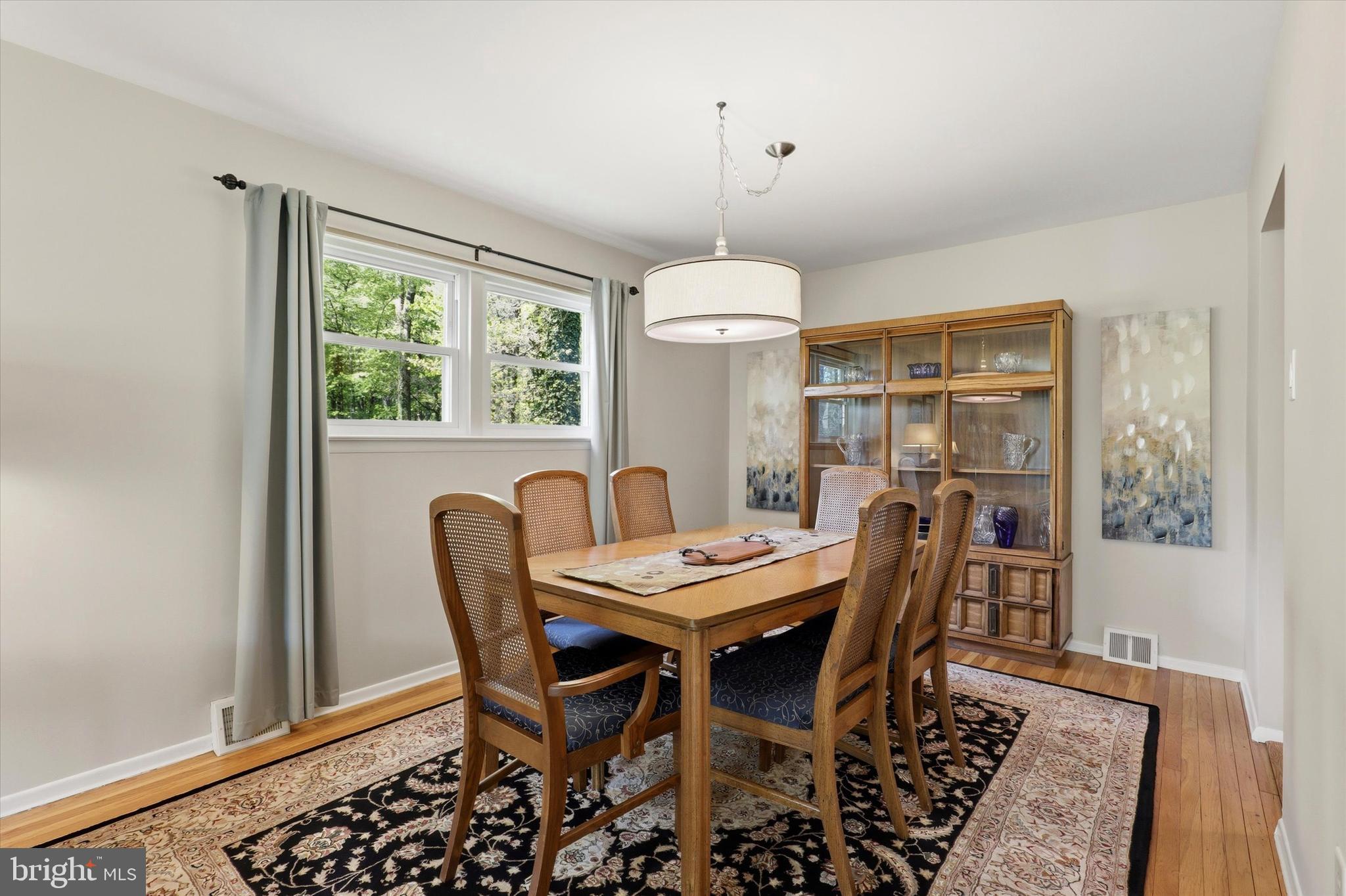 WILLOW MANOR - Residential