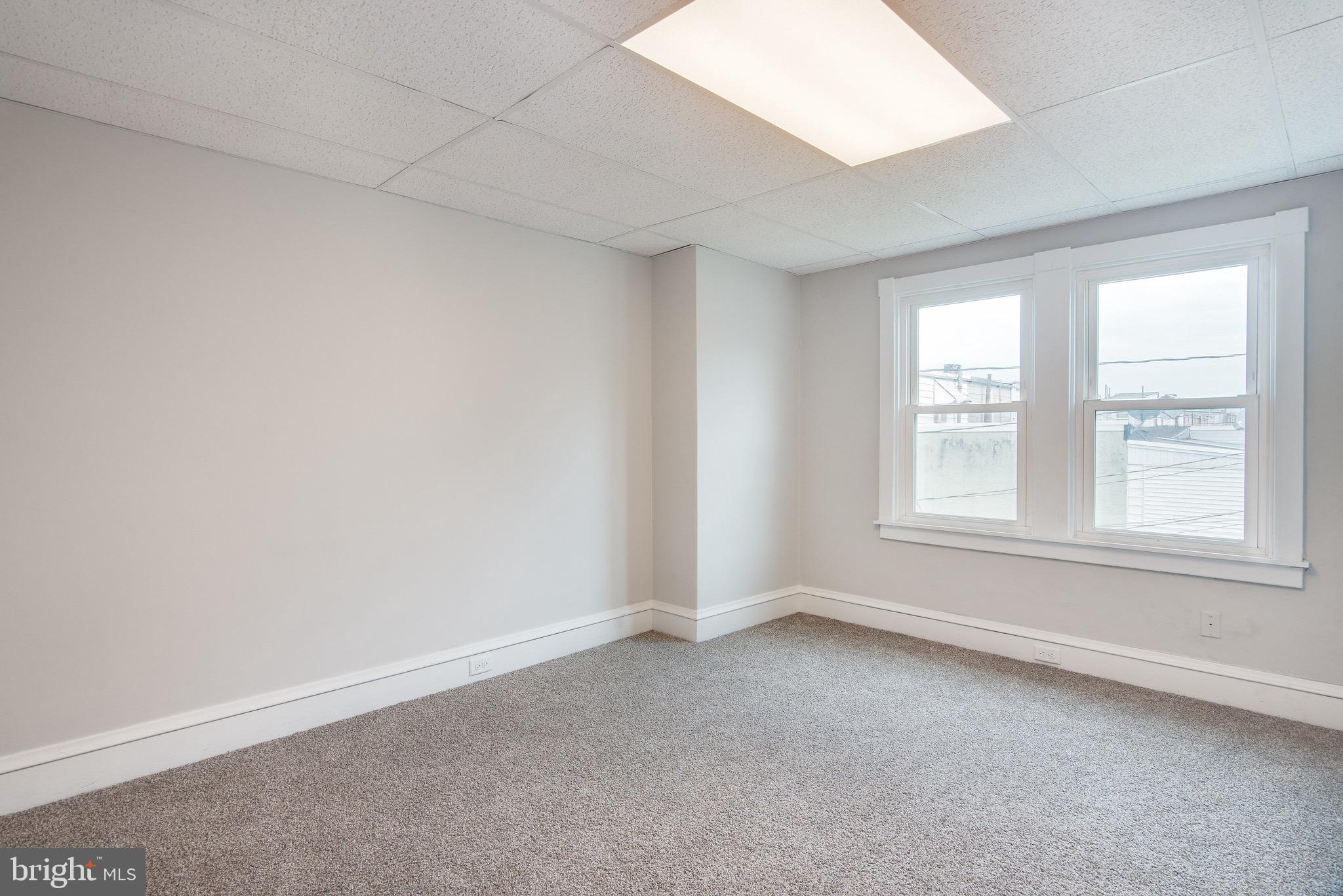 NORTHWEST READING - Residential