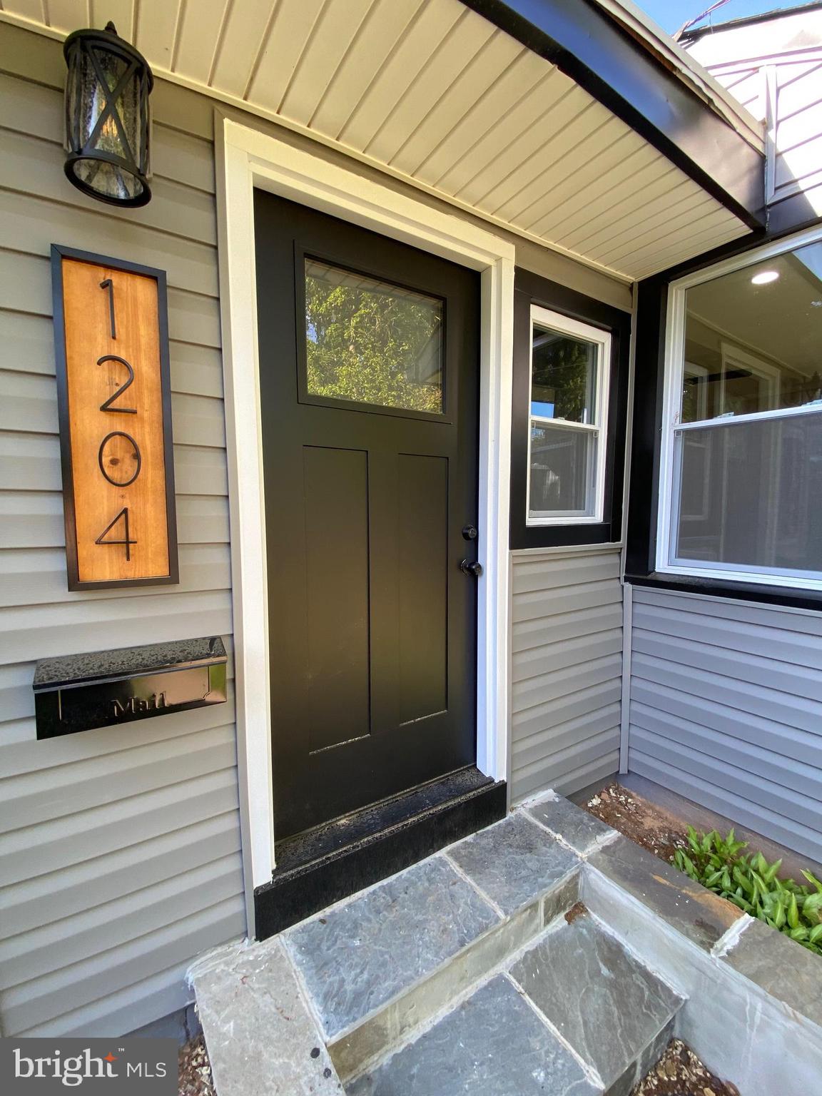 1204 ALLISON DRIVE