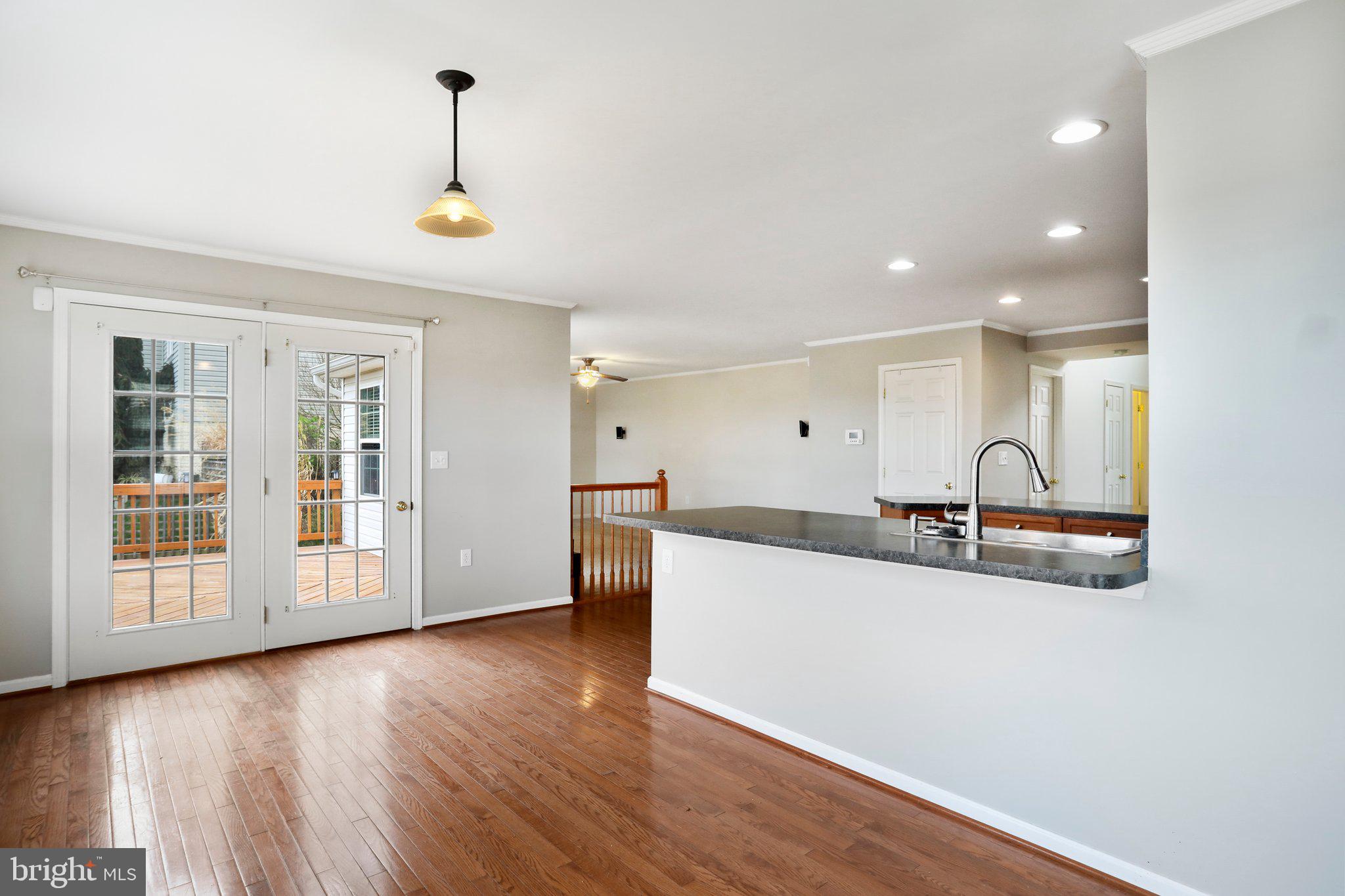 PRENTISS POINT - Residential