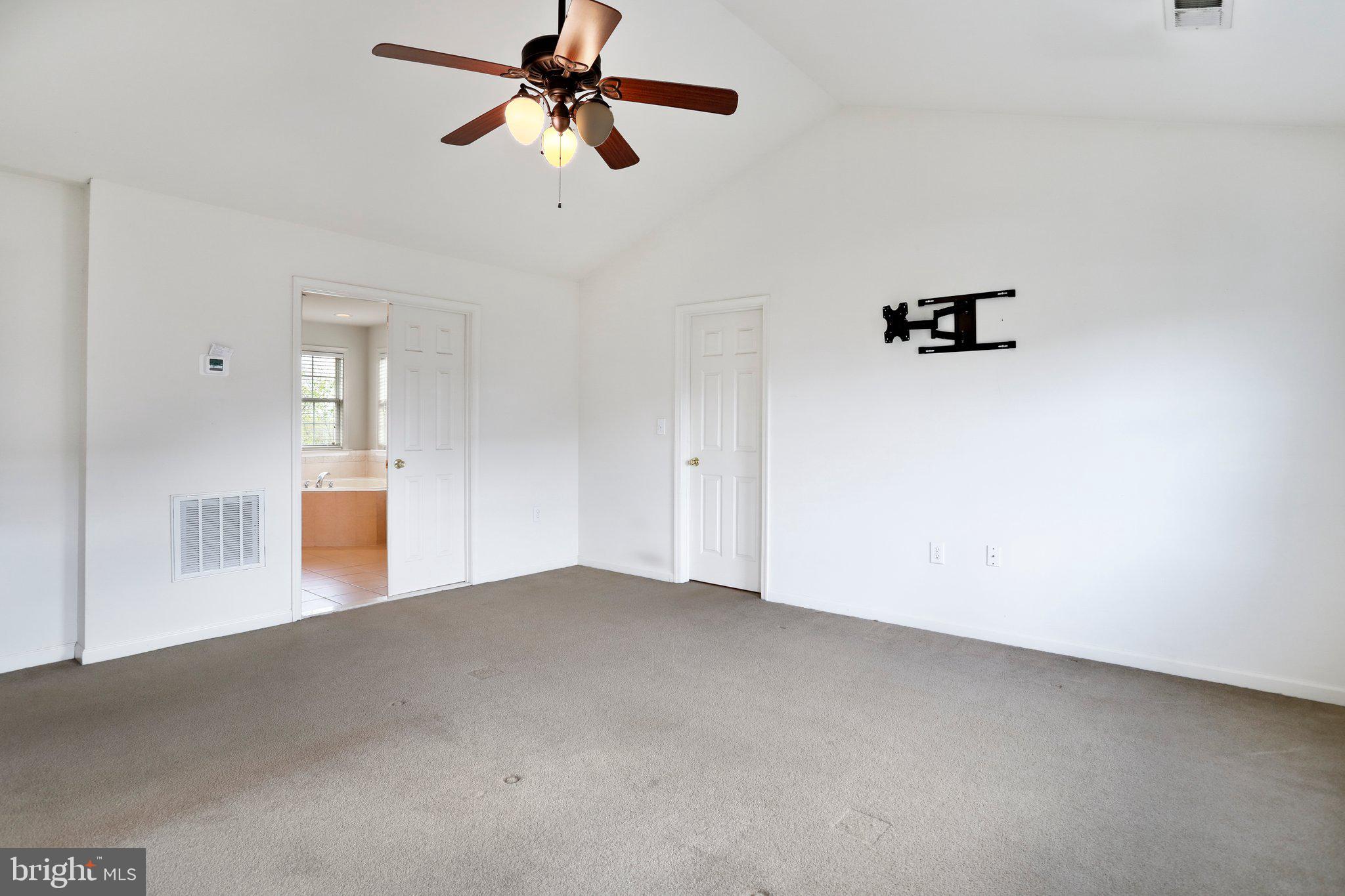 PRENTISS POINT - Residential