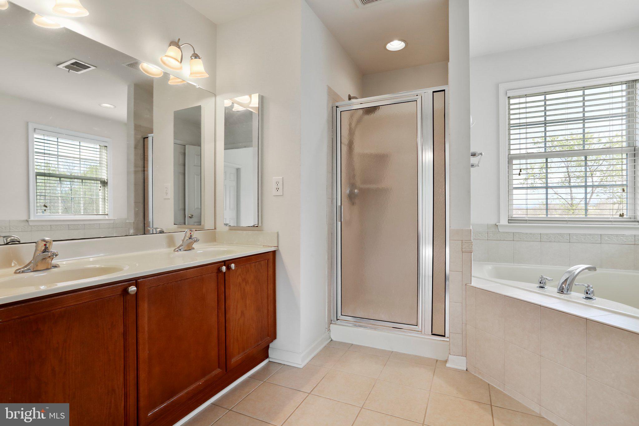 PRENTISS POINT - Residential