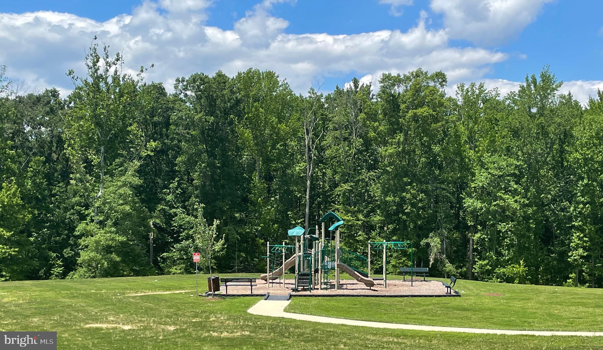 MARSHALL GROVE ESTATES - Residential