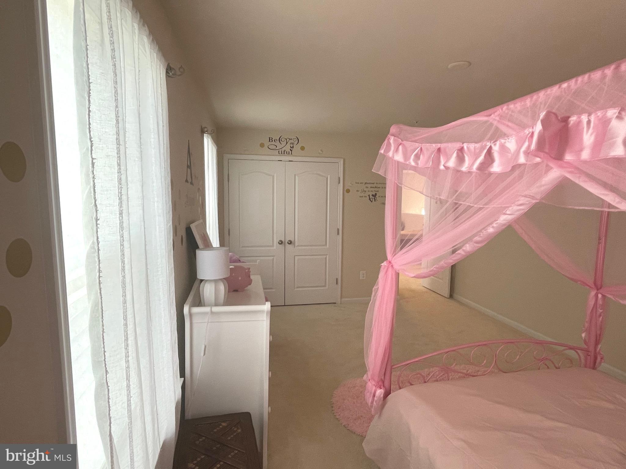 MARSHALL GROVE ESTATES - Residential