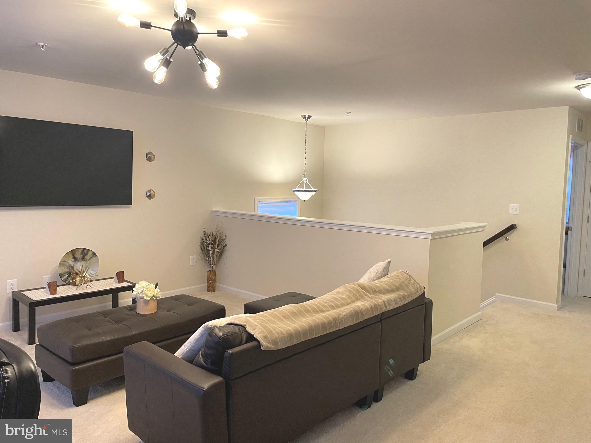 MARSHALL GROVE ESTATES - Residential