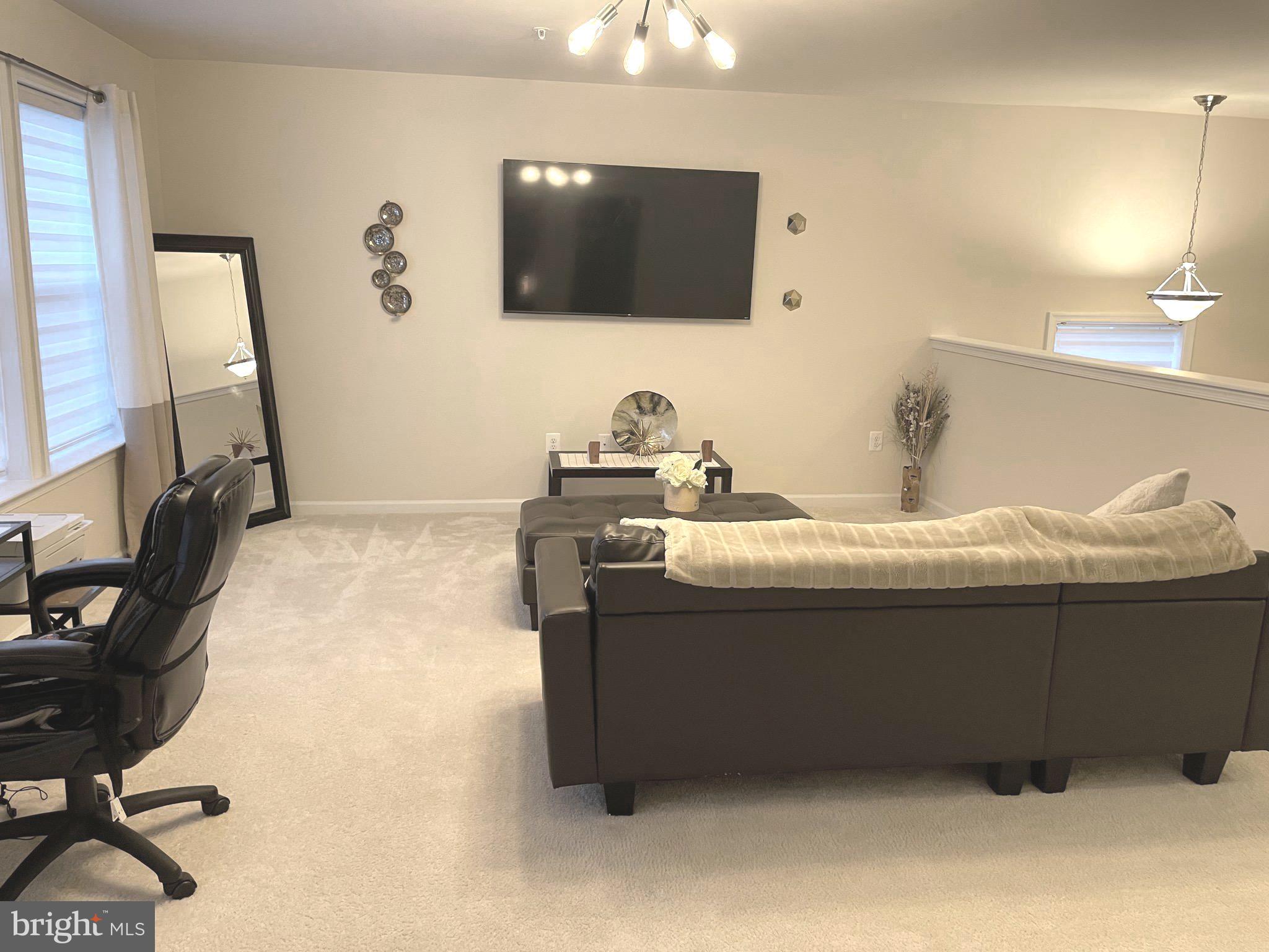 MARSHALL GROVE ESTATES - Residential