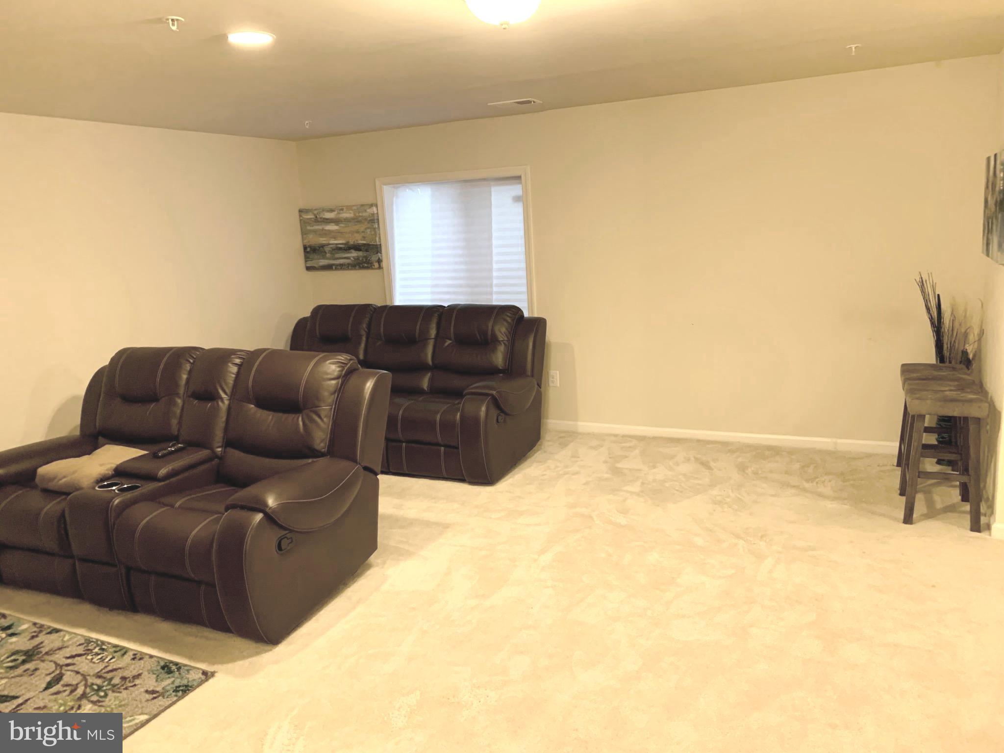 MARSHALL GROVE ESTATES - Residential