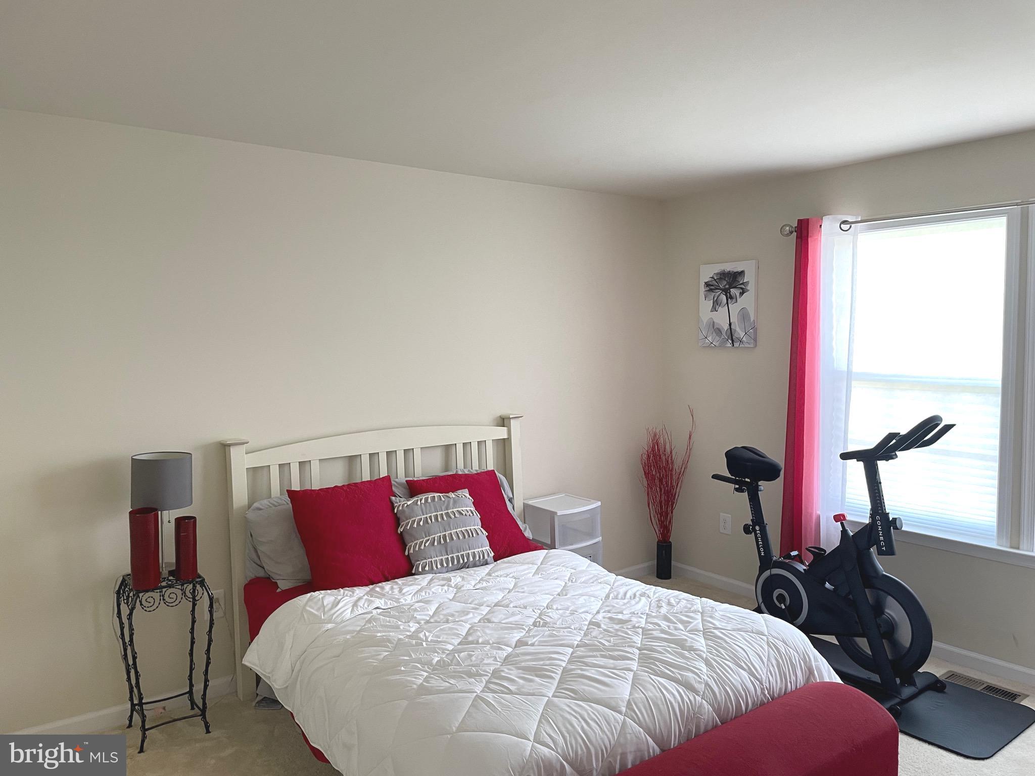 MARSHALL GROVE ESTATES - Residential