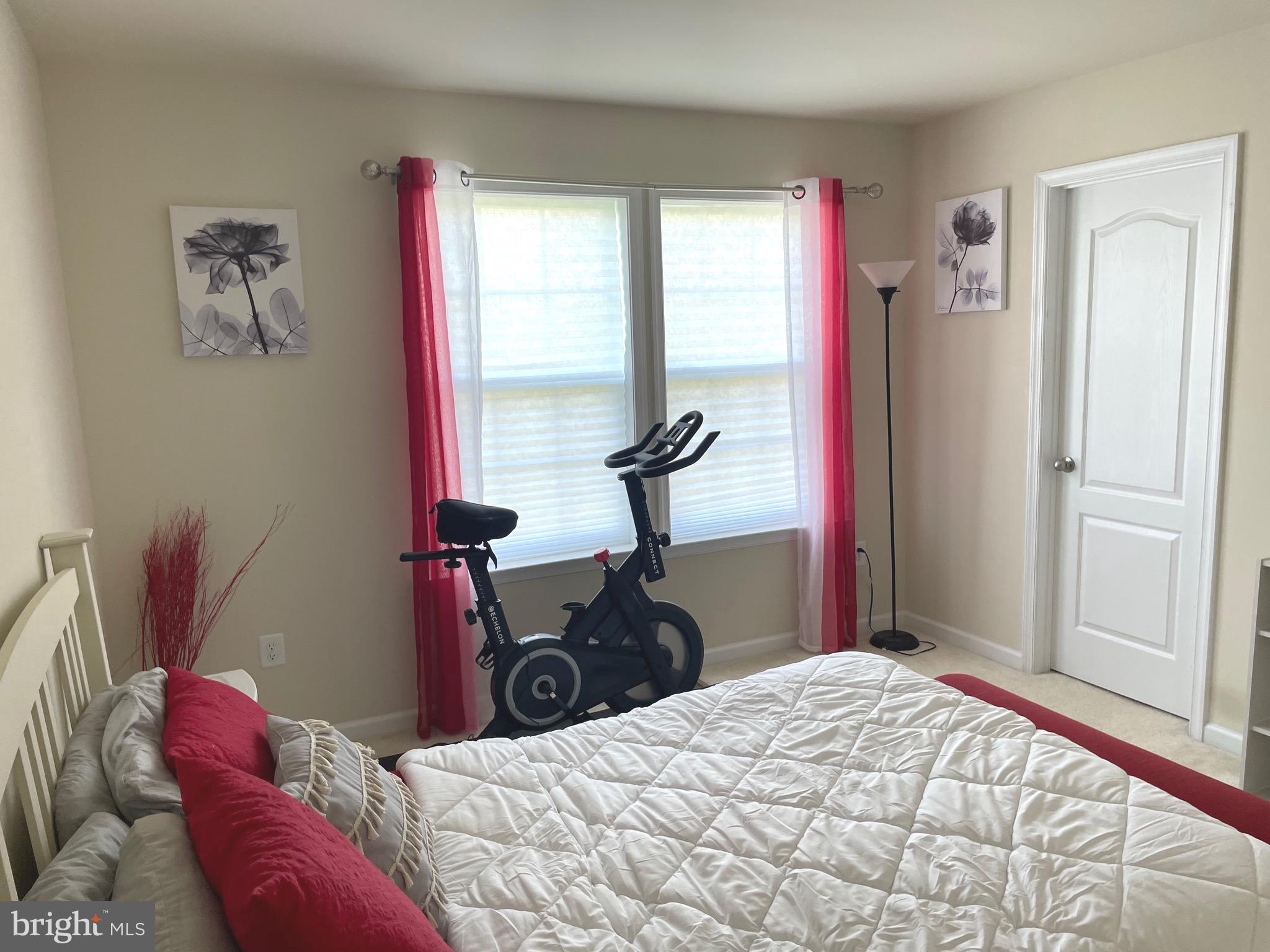 MARSHALL GROVE ESTATES - Residential