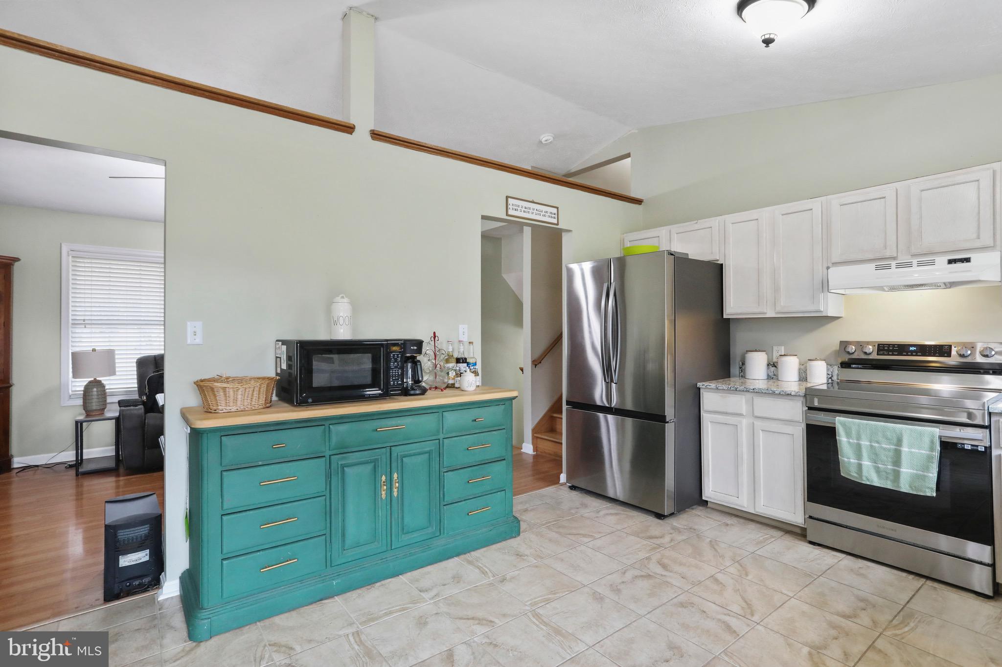 CROWN POINTE - Residential