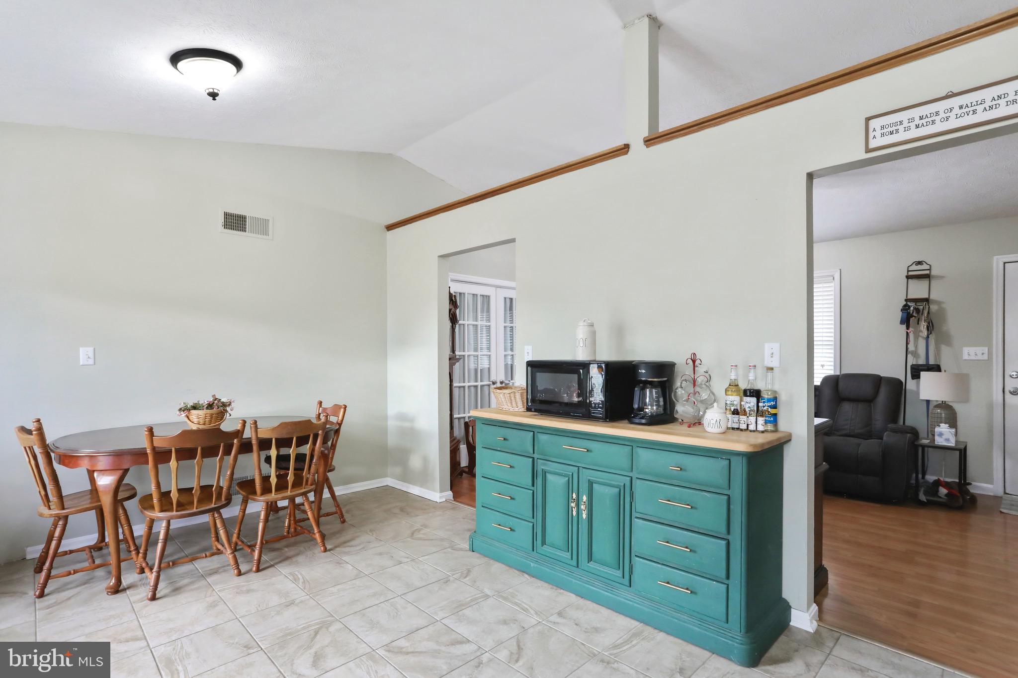 CROWN POINTE - Residential