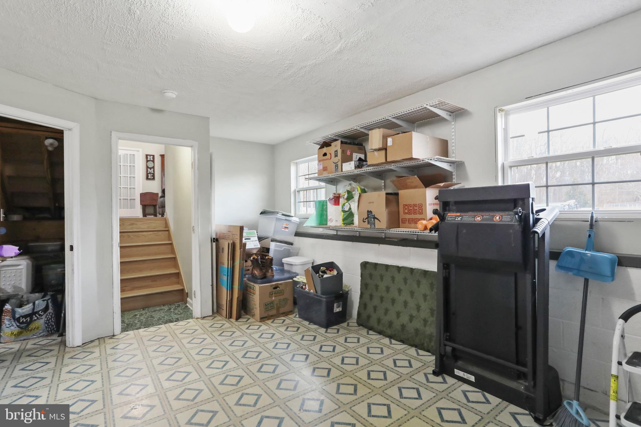 CROWN POINTE - Residential