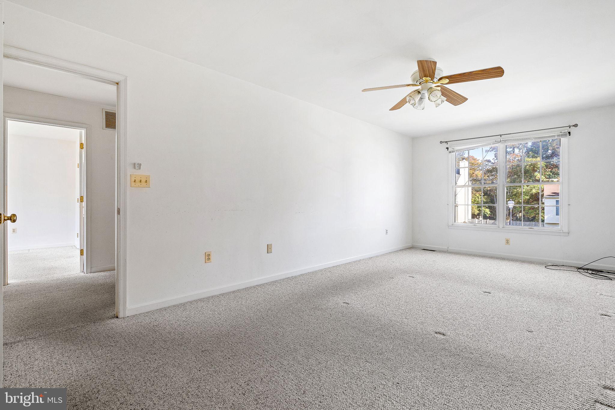 SILVER SPRING STATION - Residential