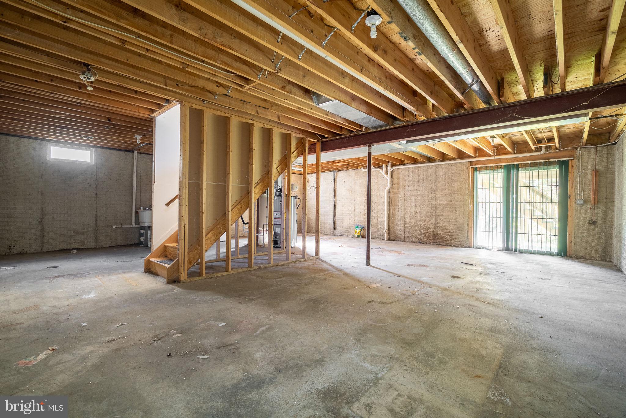 SILVER SPRING STATION - Residential