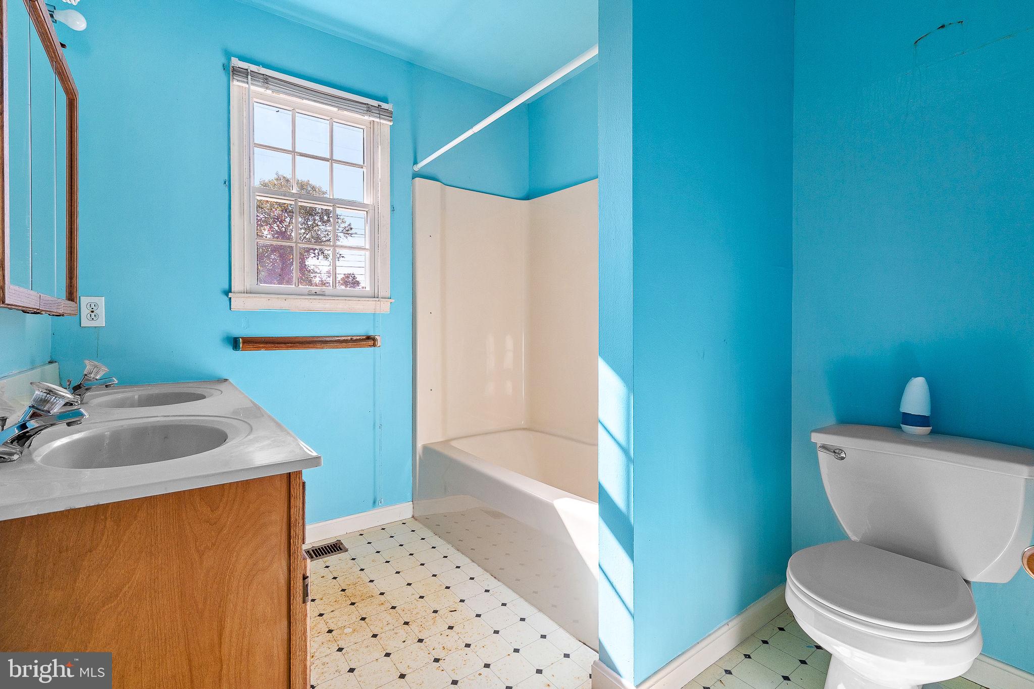 SILVER SPRING STATION - Residential