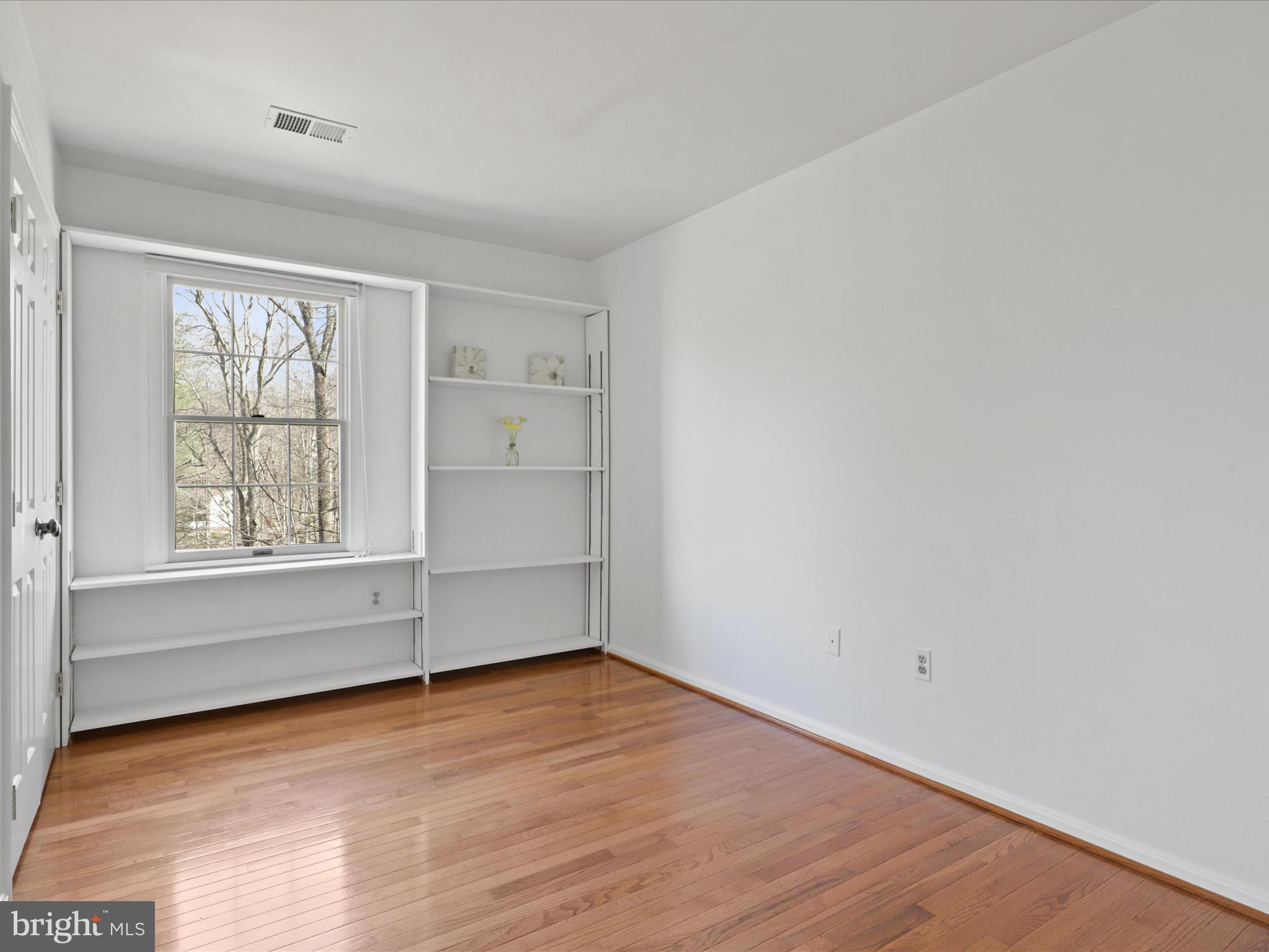 BLANDSFORD - Residential