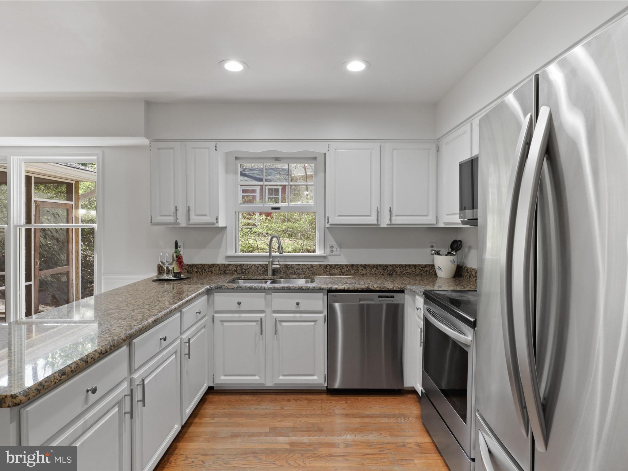 BLANDSFORD - Residential