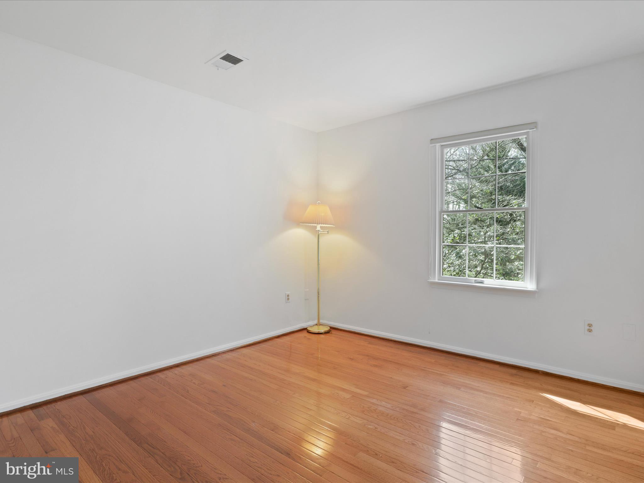 BLANDSFORD - Residential