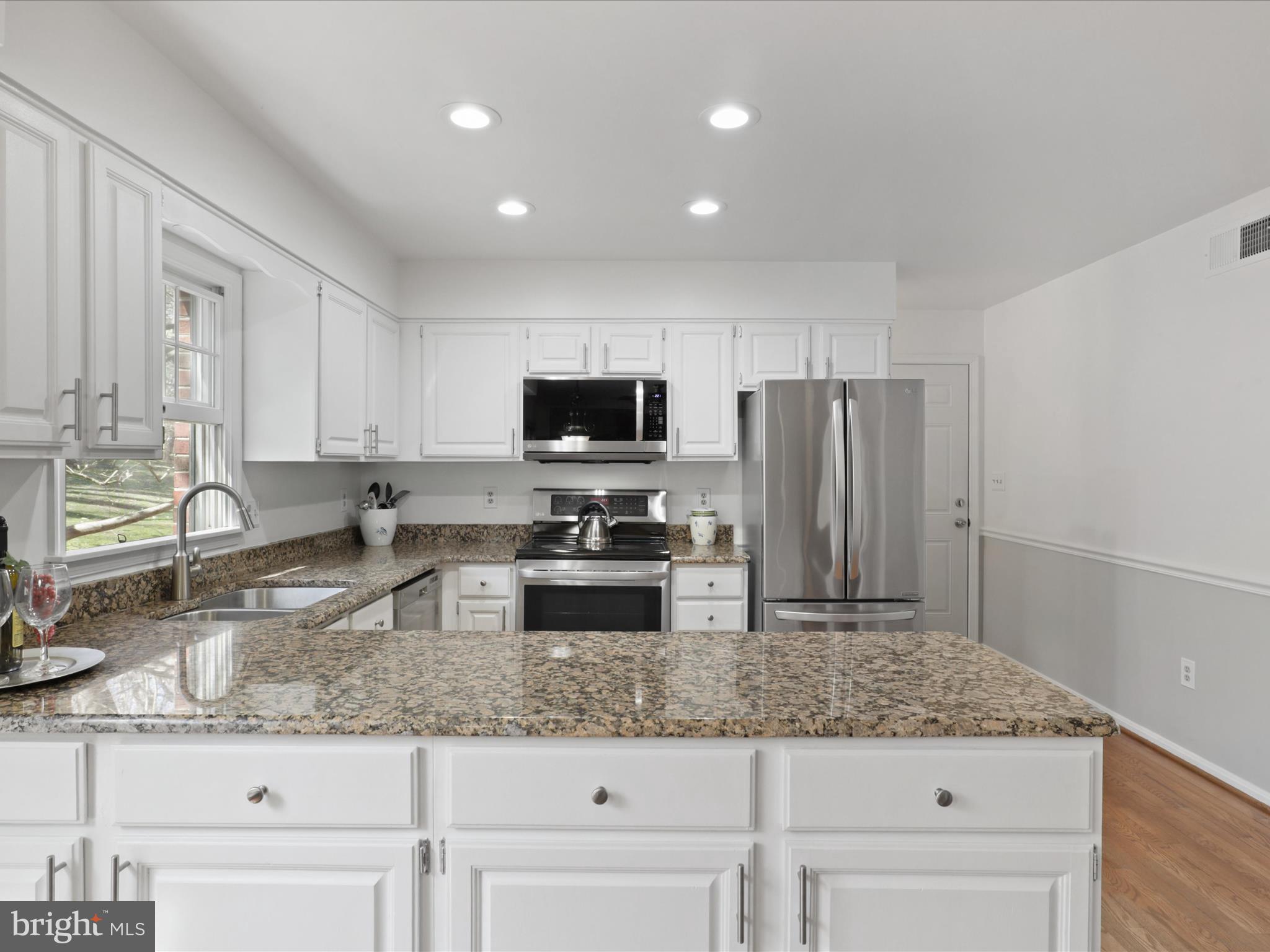 BLANDSFORD - Residential