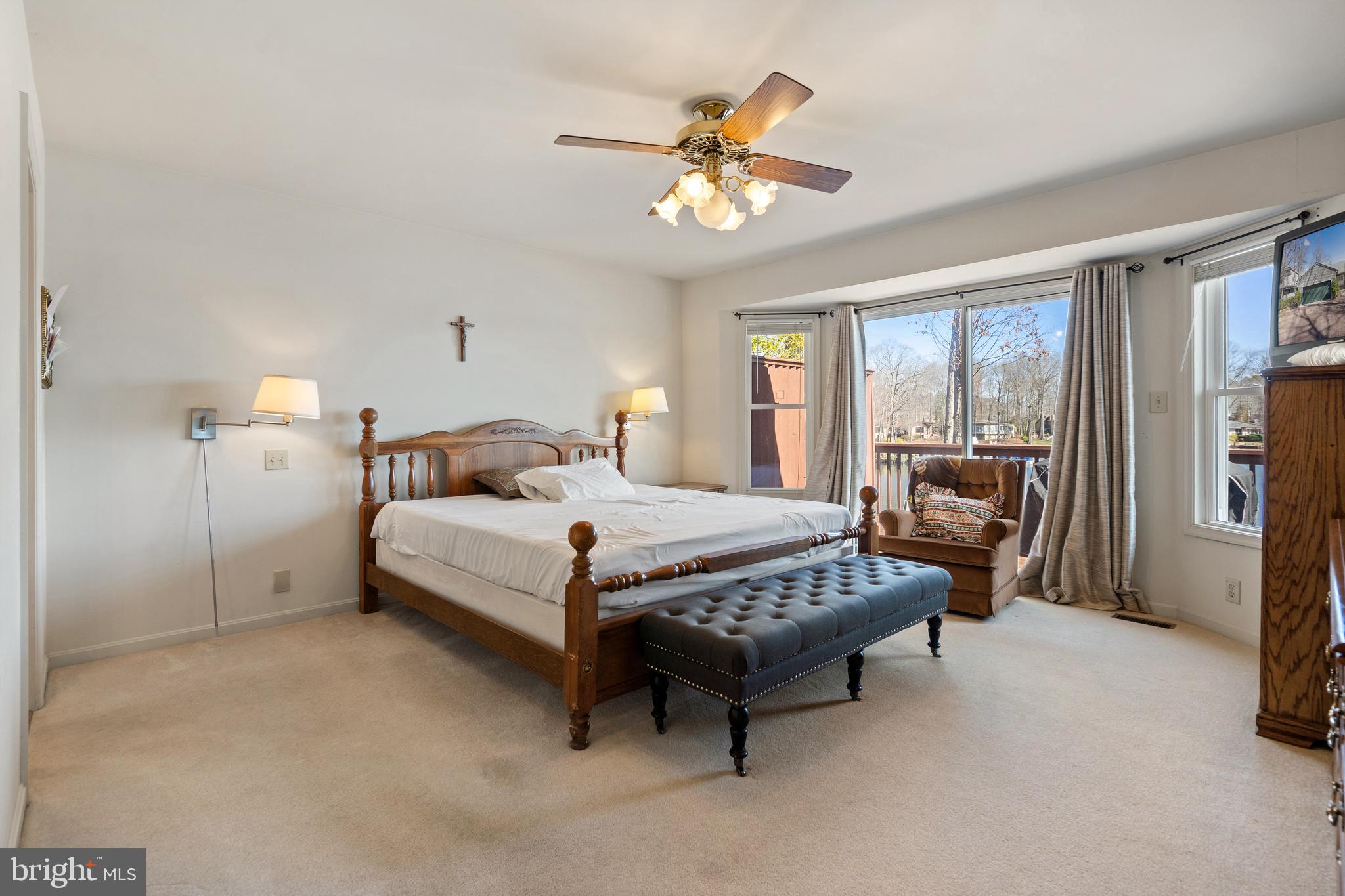 LAKE OF THE WOODS - Residential