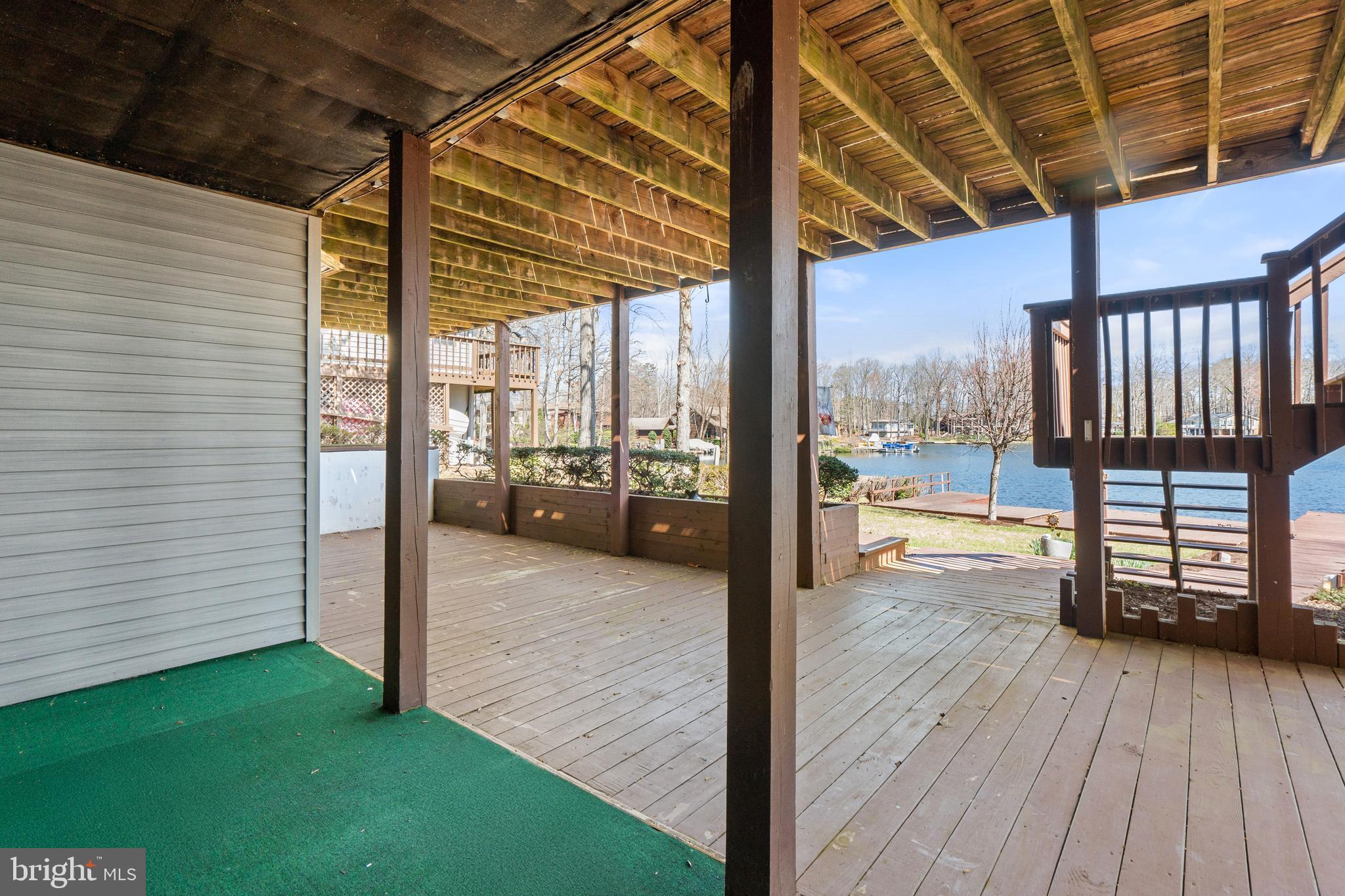 LAKE OF THE WOODS - Residential