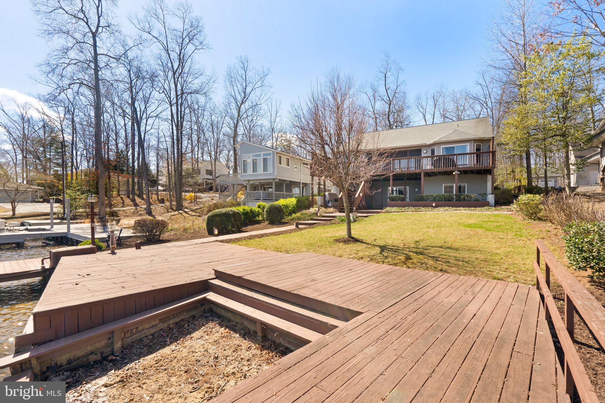 LAKE OF THE WOODS - Residential