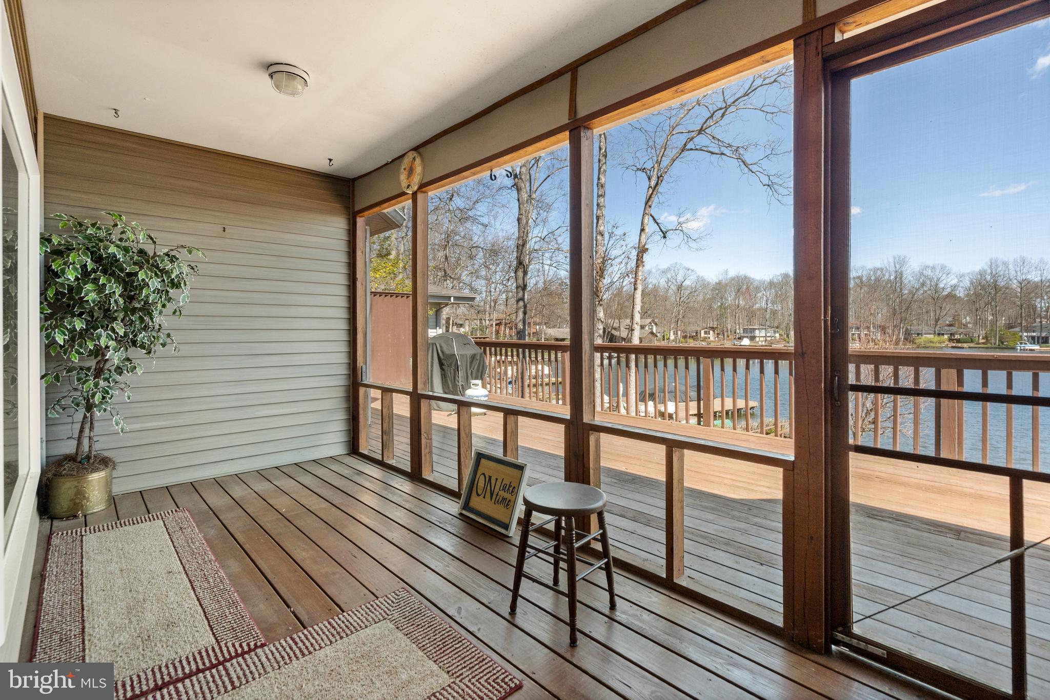 LAKE OF THE WOODS - Residential