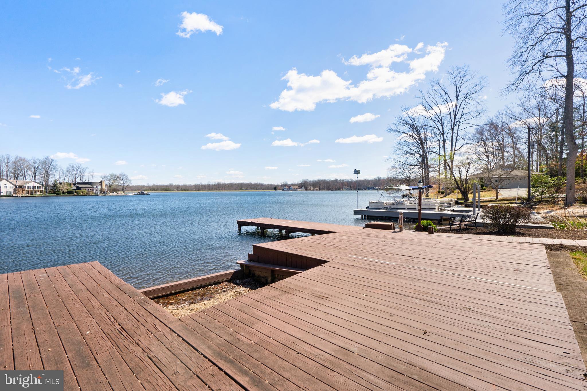 LAKE OF THE WOODS - Residential