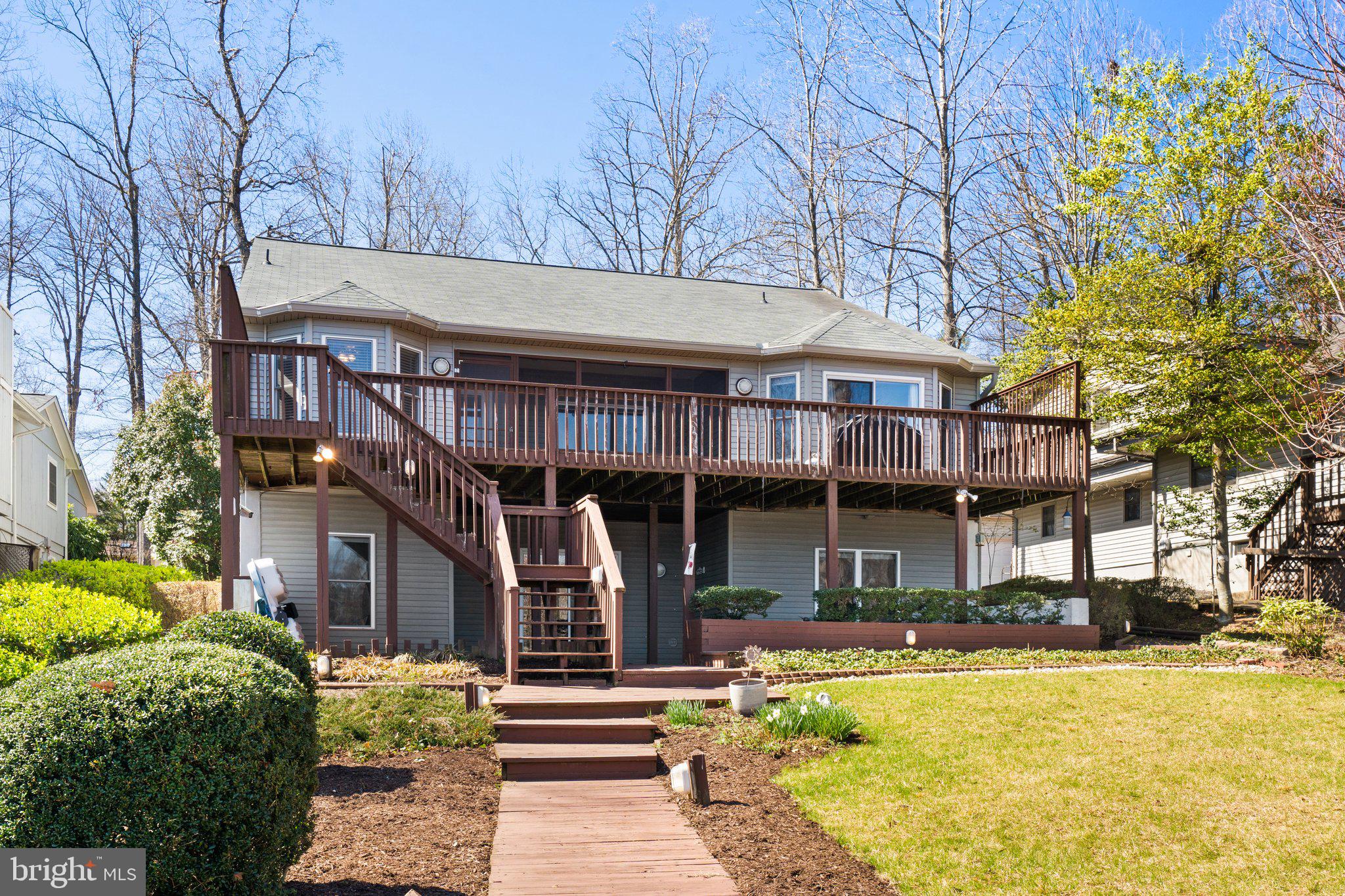 LAKE OF THE WOODS - Residential