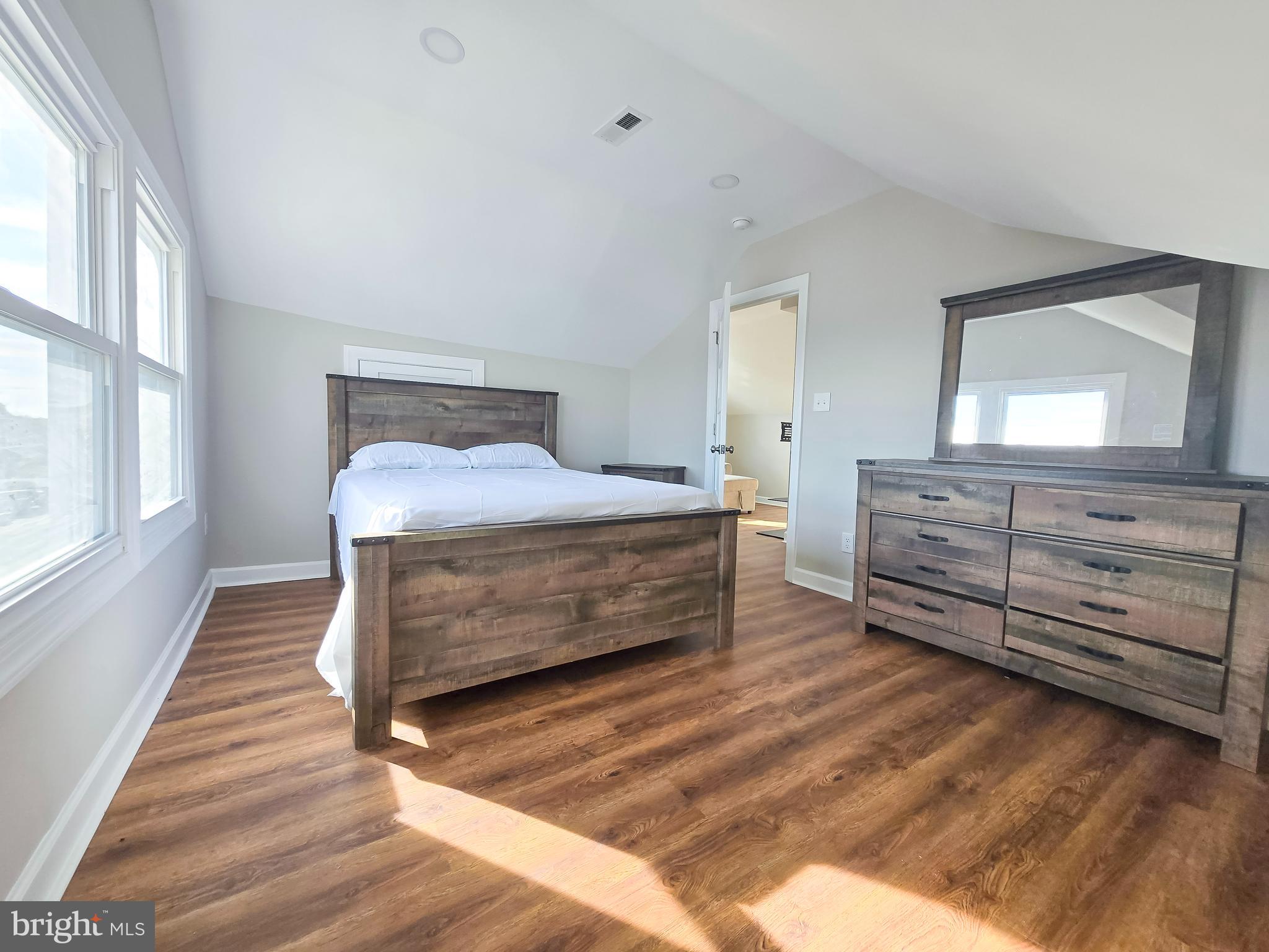 UPPER PARK HEIGHTS - Residential