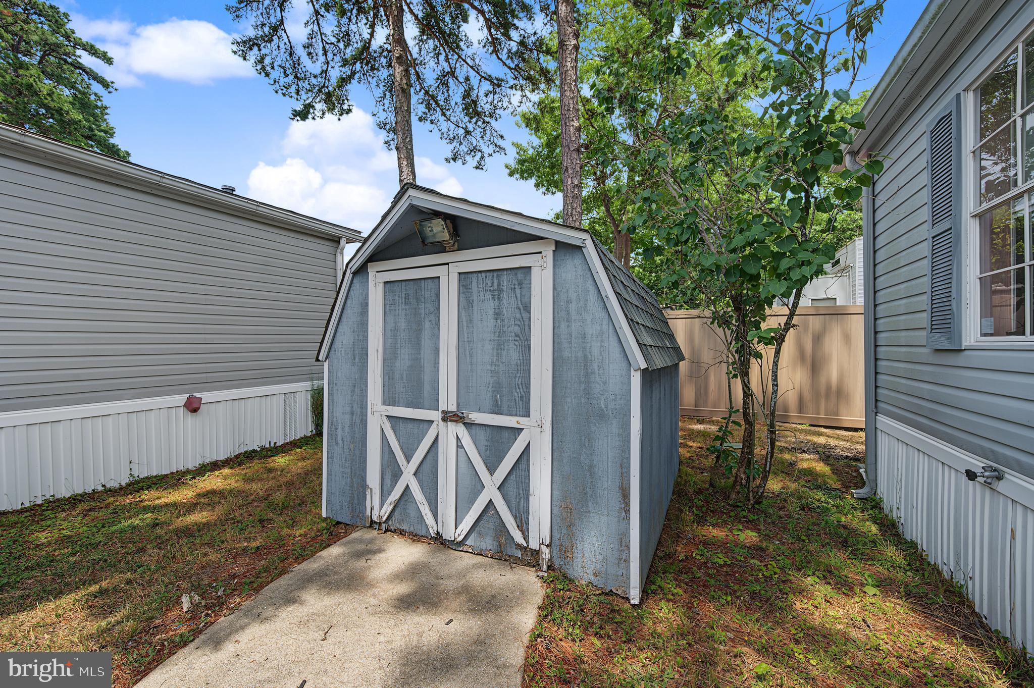 443 6TH AVENUE S 103
