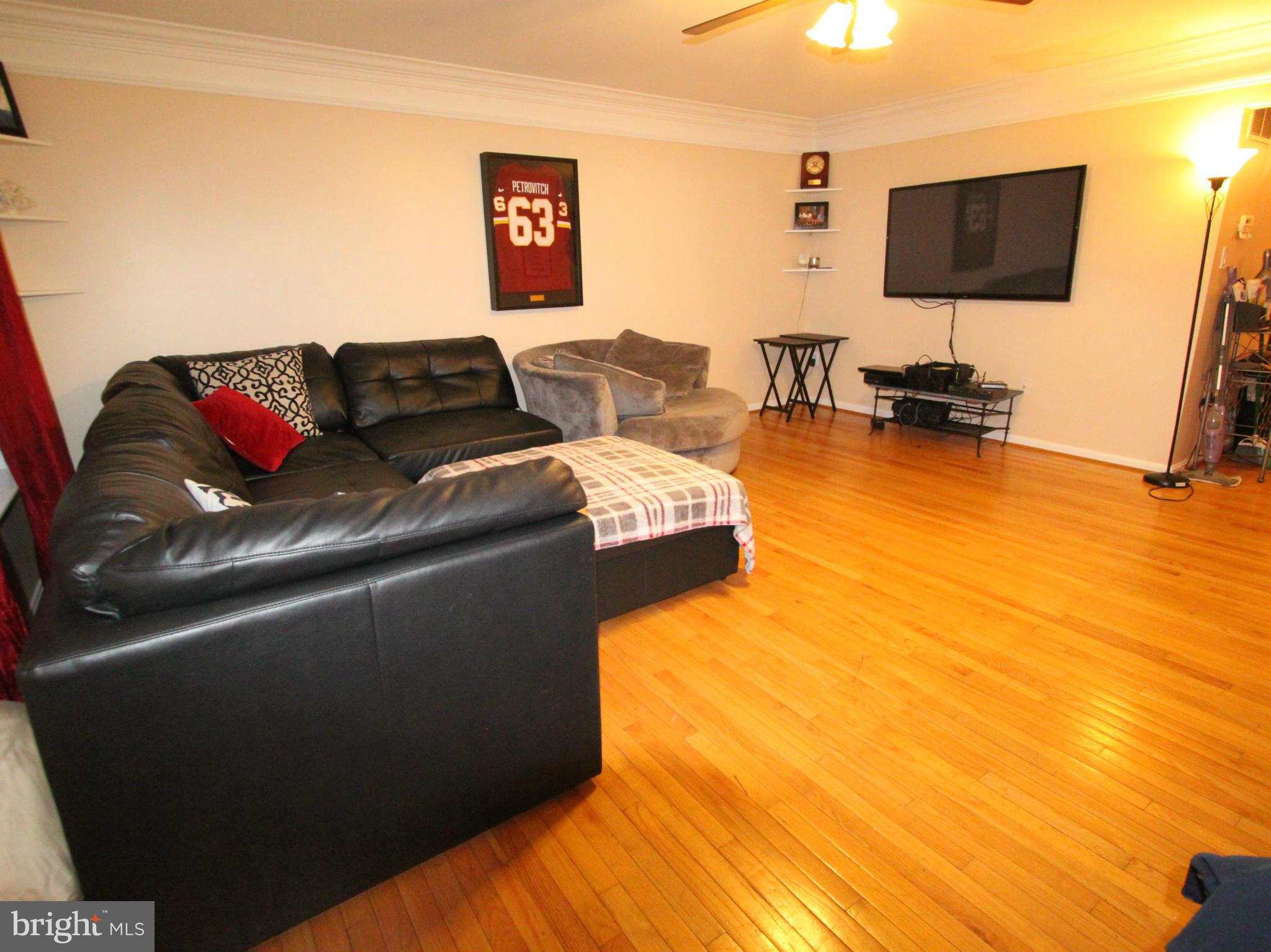 WILLIAMSTOWN - Residential