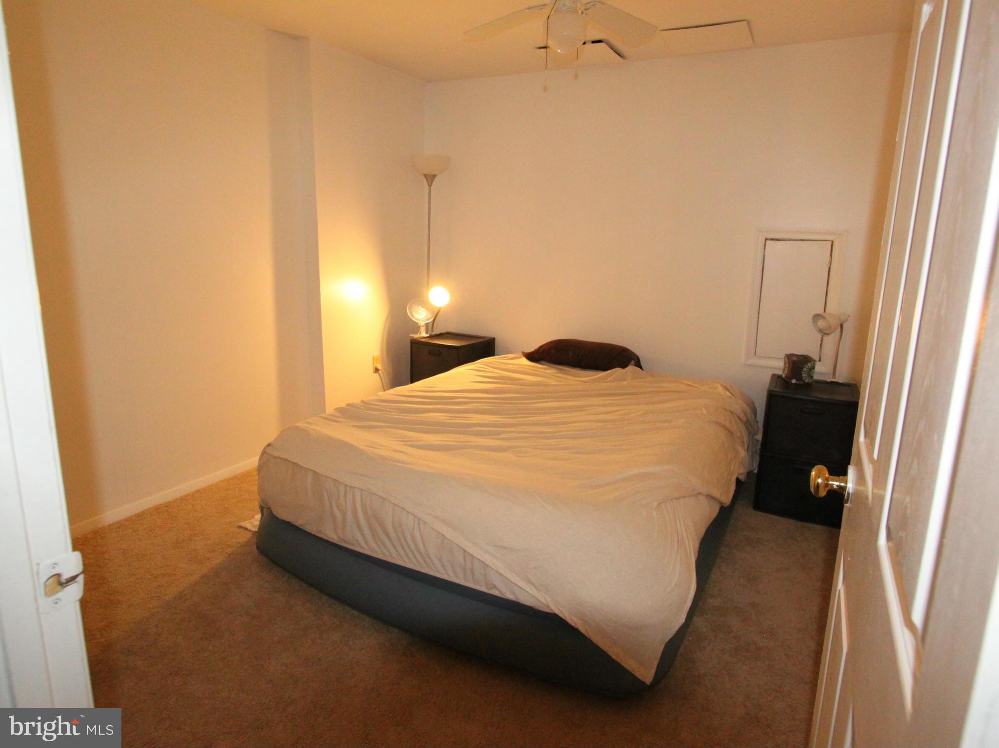 WILLIAMSTOWN - Residential