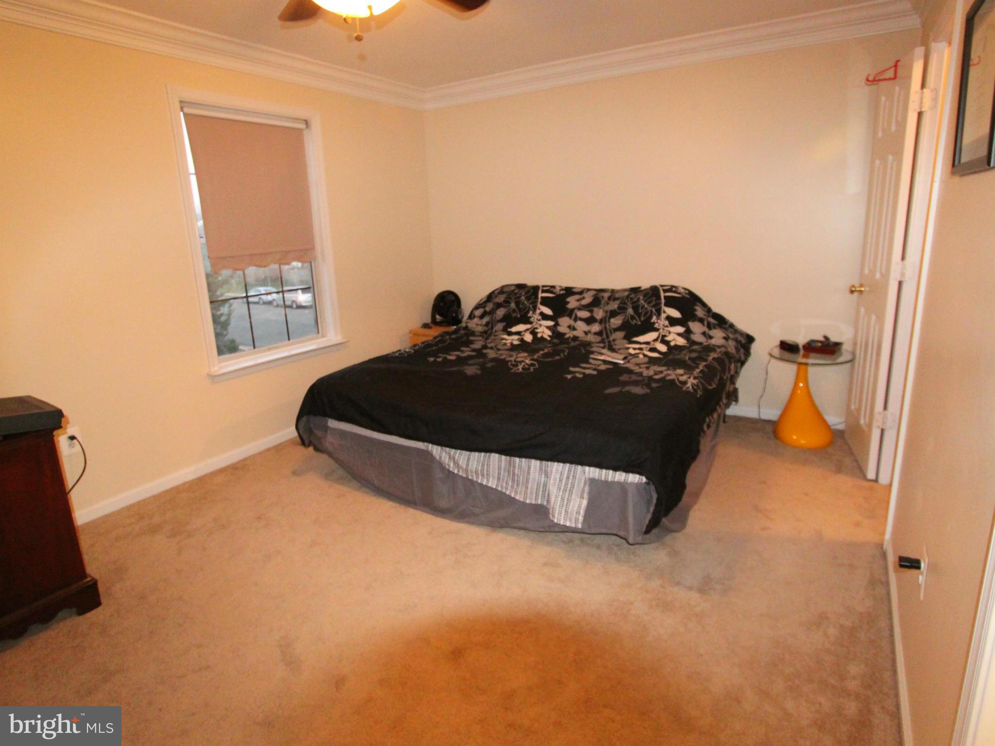 WILLIAMSTOWN - Residential