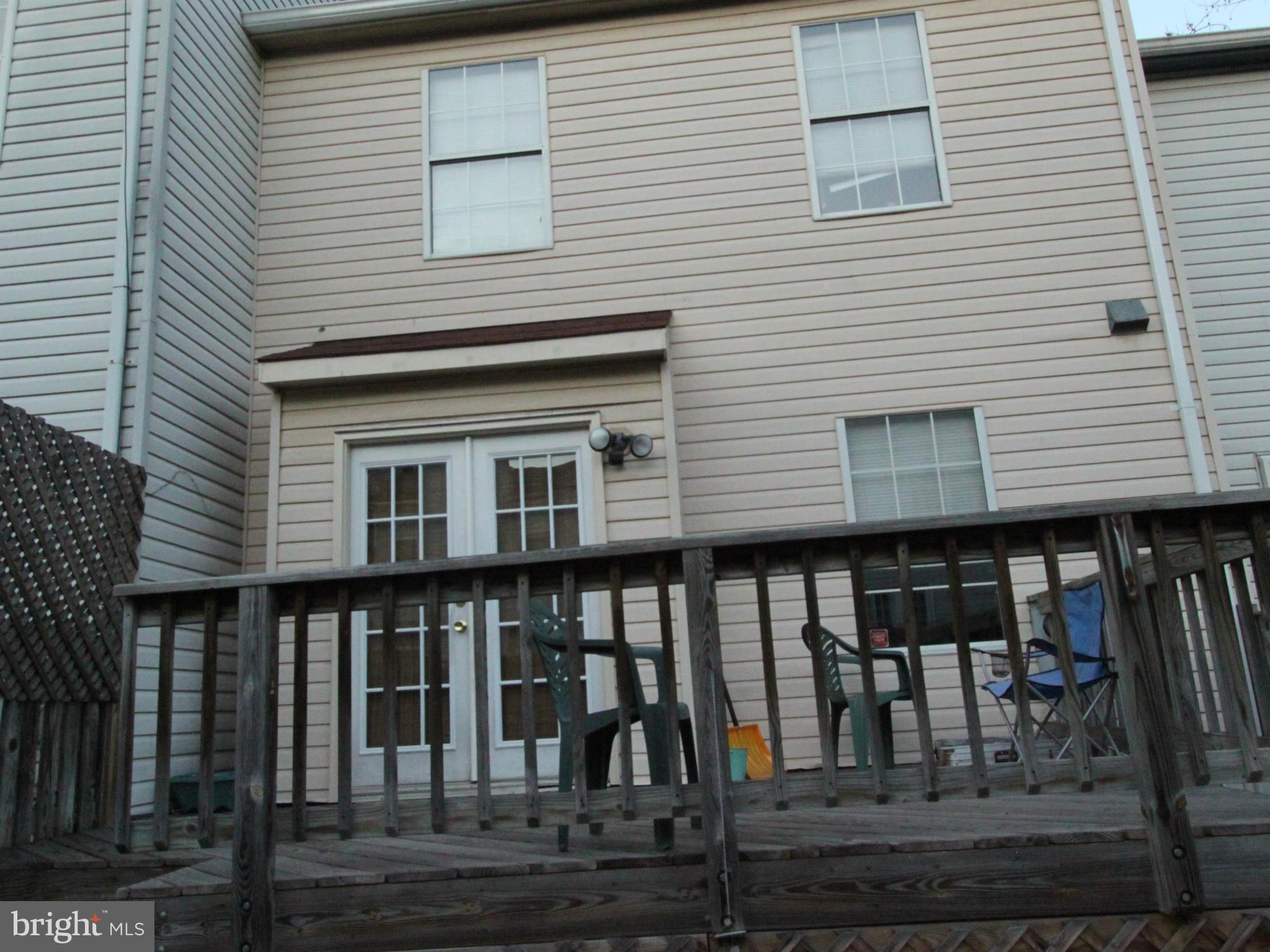 WILLIAMSTOWN - Residential