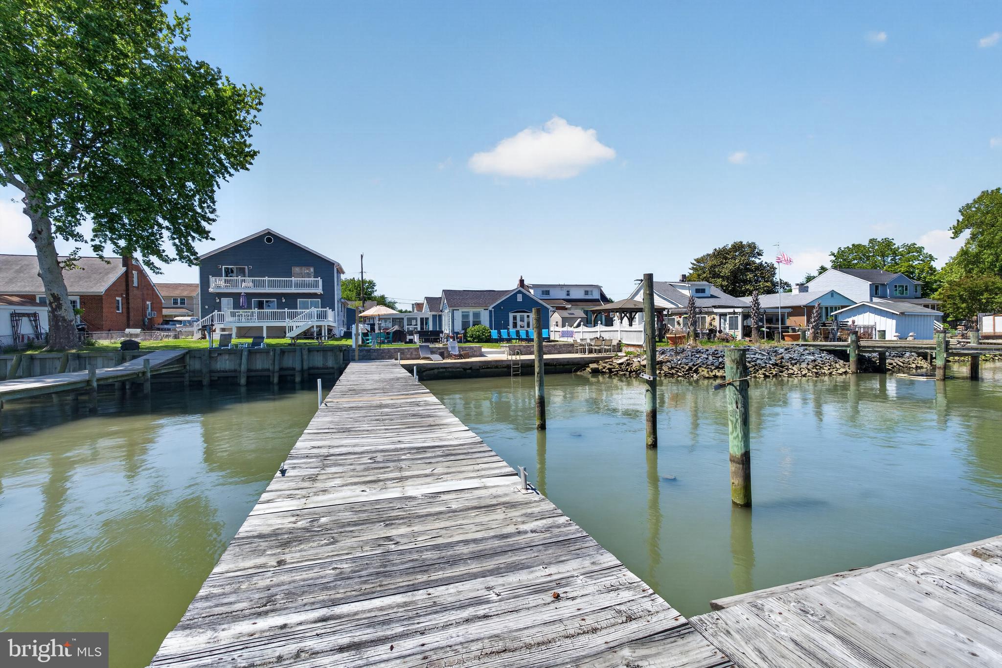 LYNCH POINT - Residential