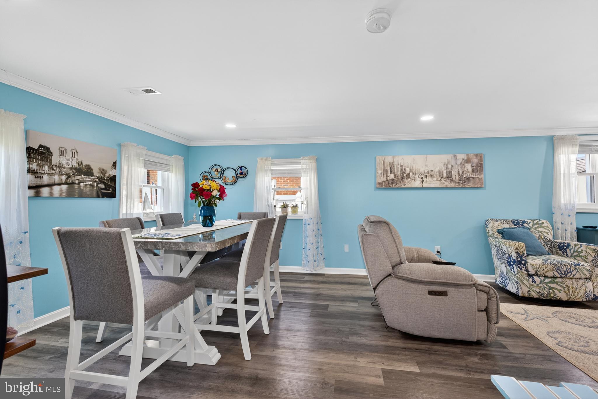 LYNCH POINT - Residential