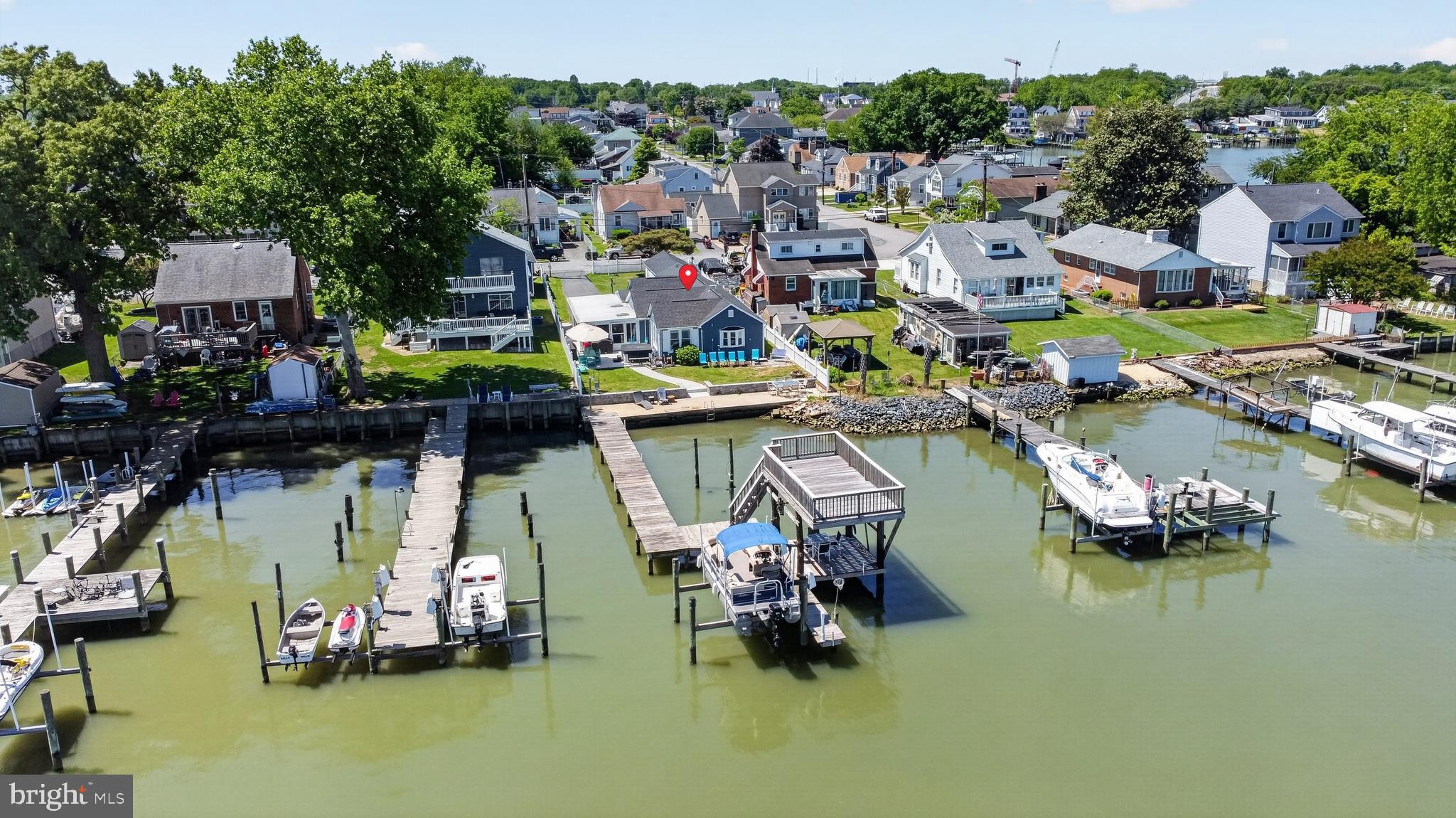 LYNCH POINT - Residential