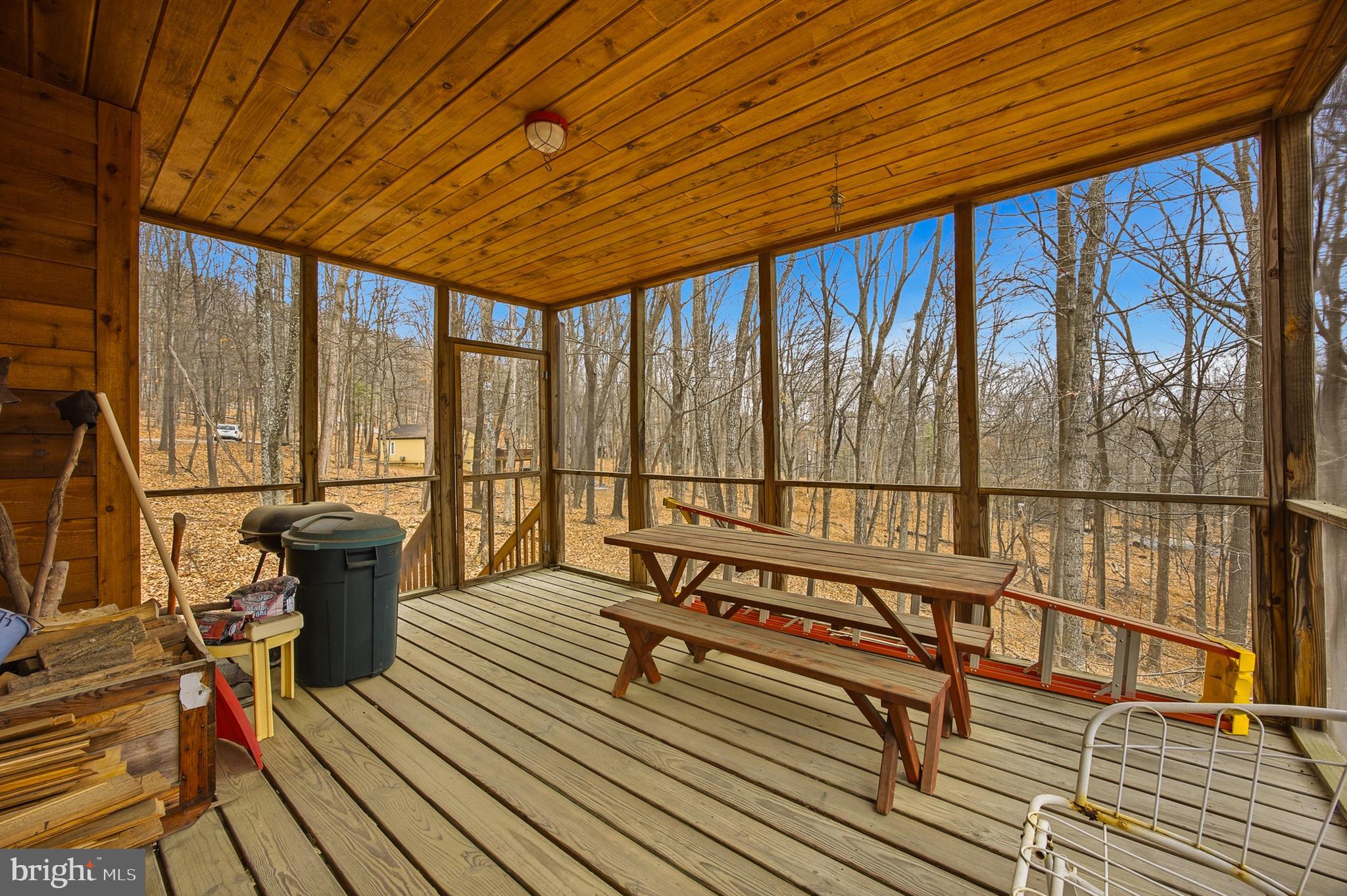 COOLFONT MOUNTAINSIDE - Residential